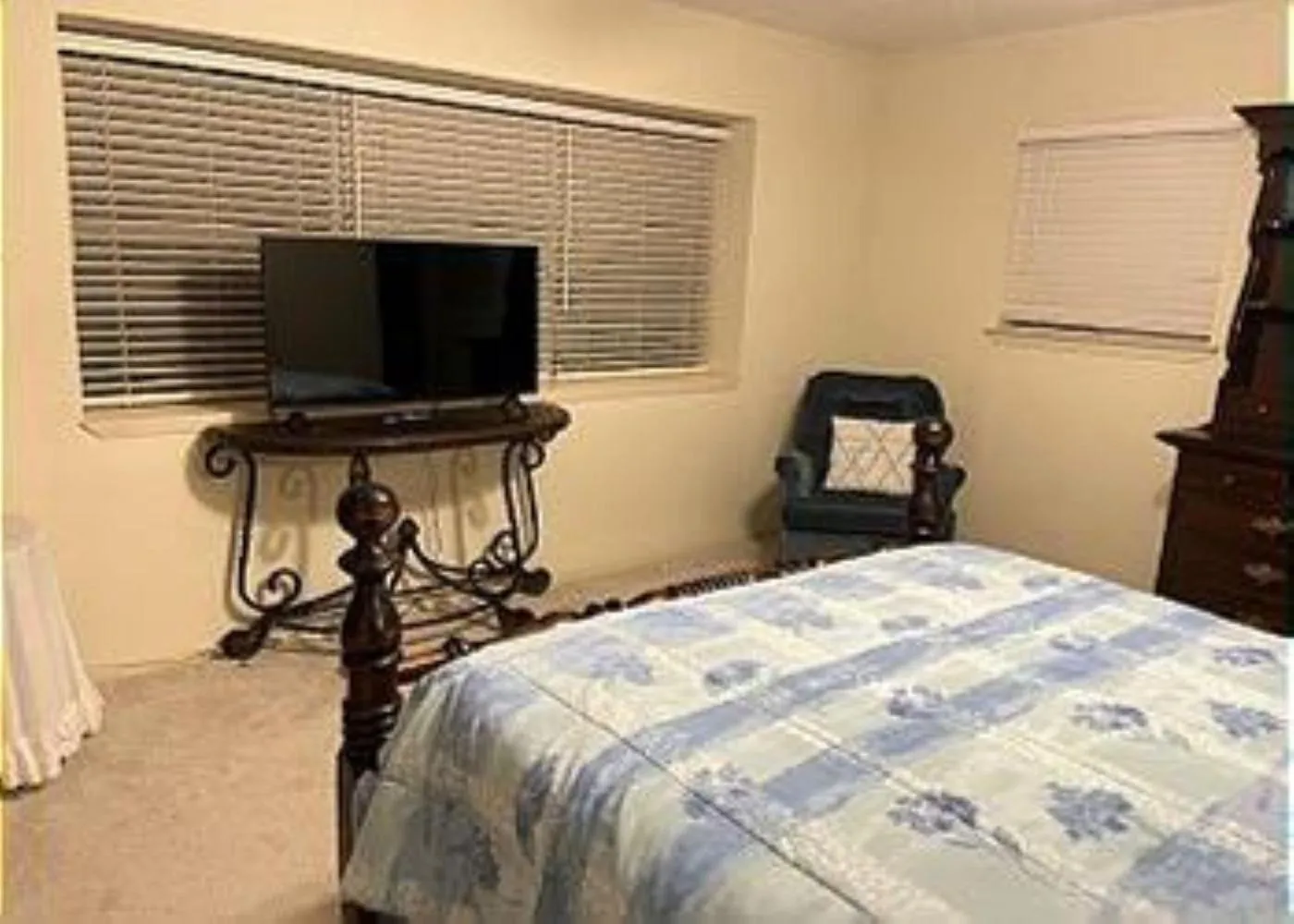 Other, Bed in CL 1055 Blue Diamond Retreat