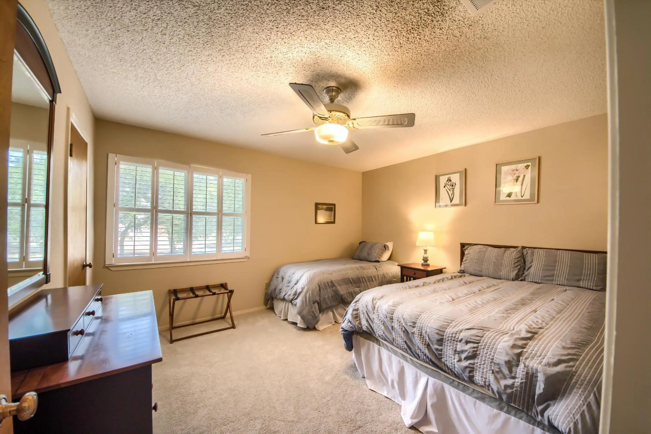 Other, Bed in CL 1055 Blue Diamond Retreat