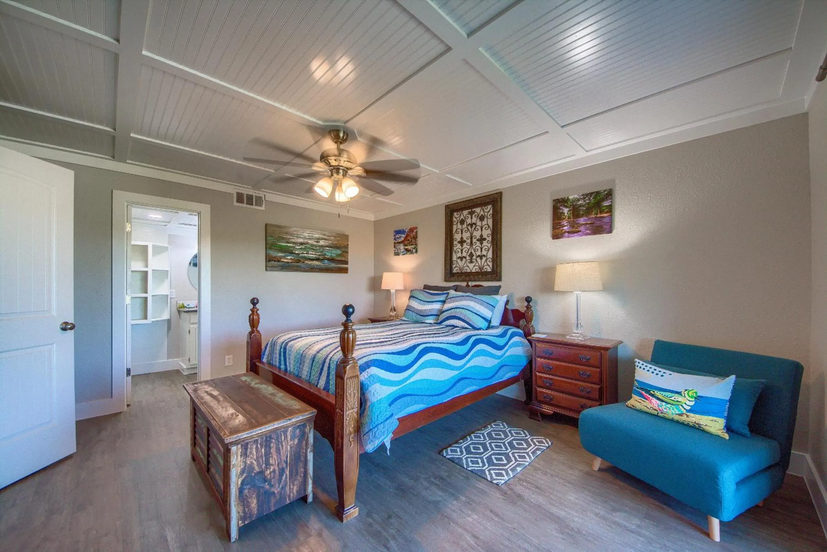 Other, Bed in River Hippie RRC A302