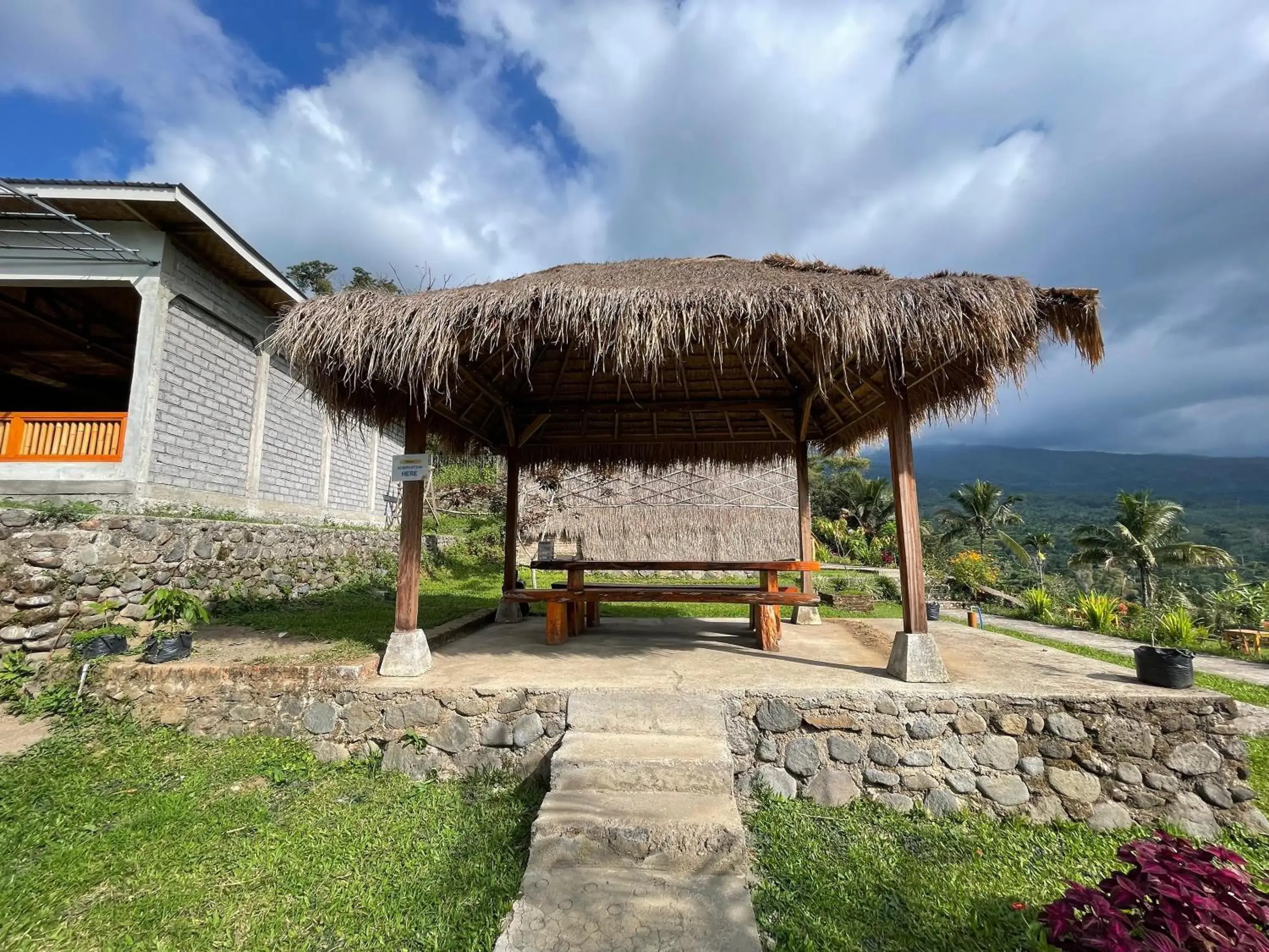 Property building in Villa Bambu Rinjani & Restaurant Property building in Villa Bambu Rinjani & Restaurant