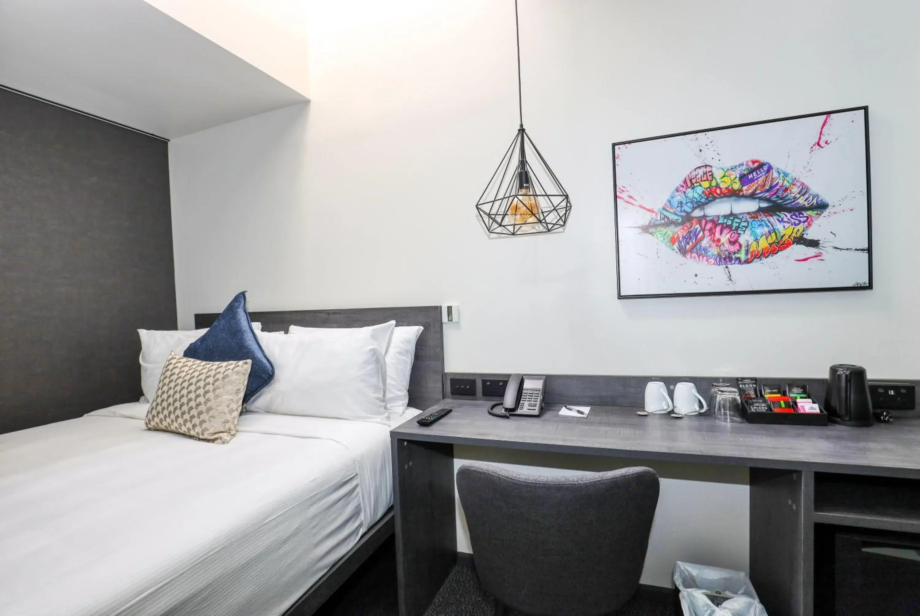 Photo of the whole room, Bed in Microtel by Wyndham Wellington Photo of the whole room, Bed in Microtel by Wyndham Wellington