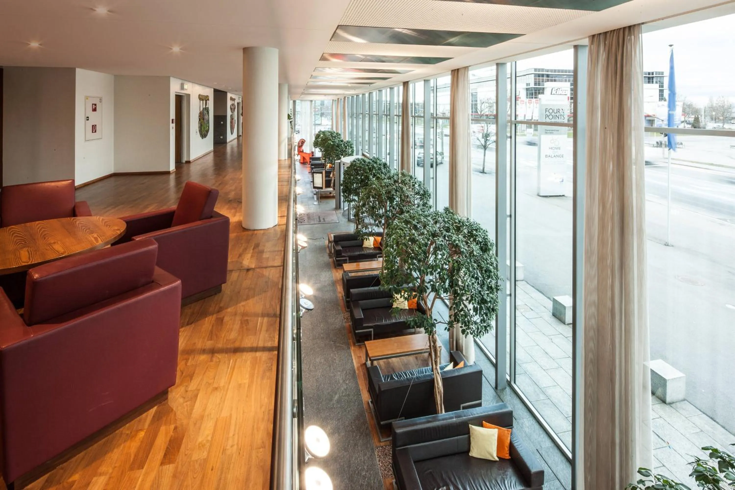 Meeting/conference room in Four Points by Sheraton Panoramahaus Dornbirn