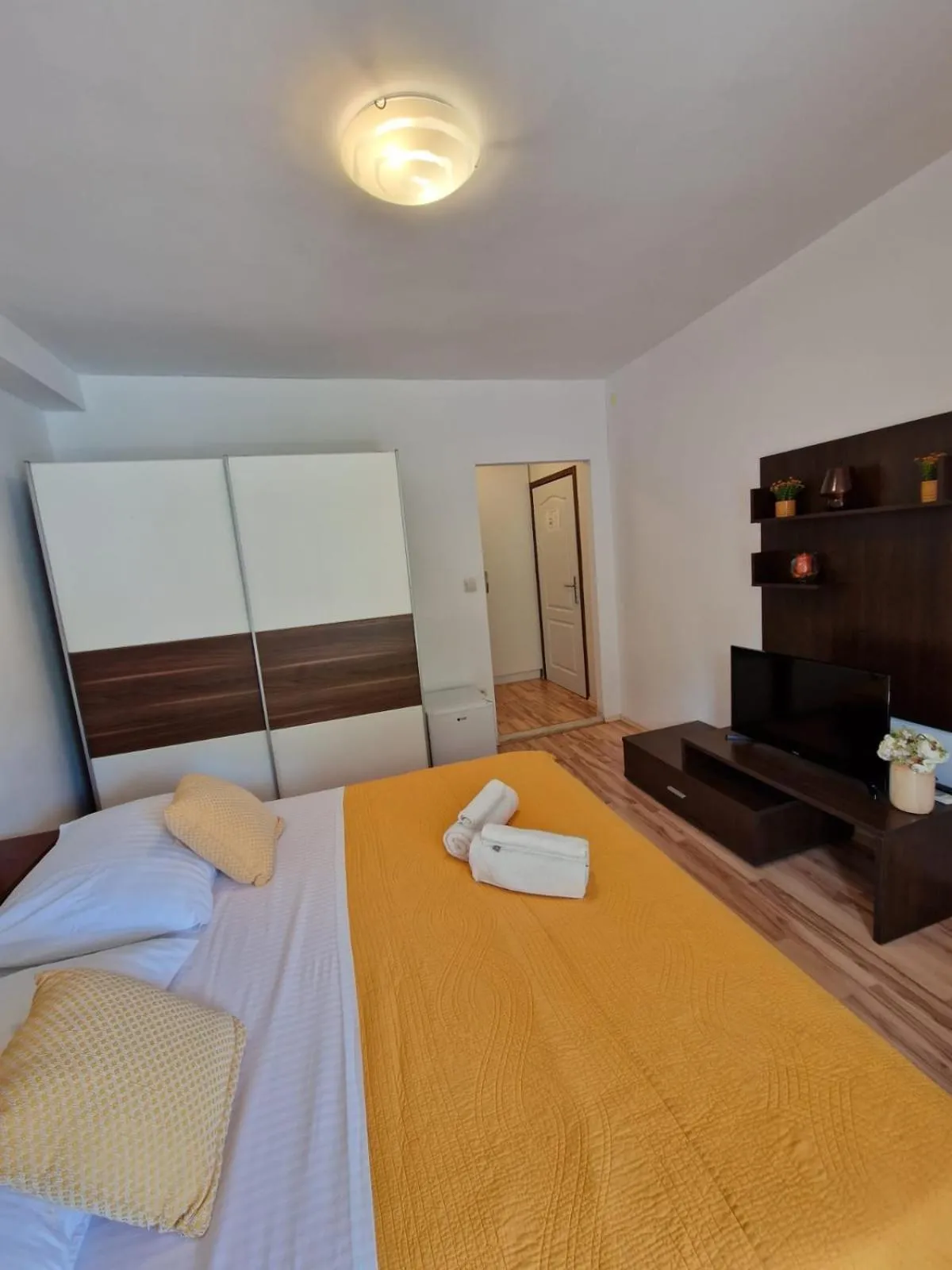 Room Nika