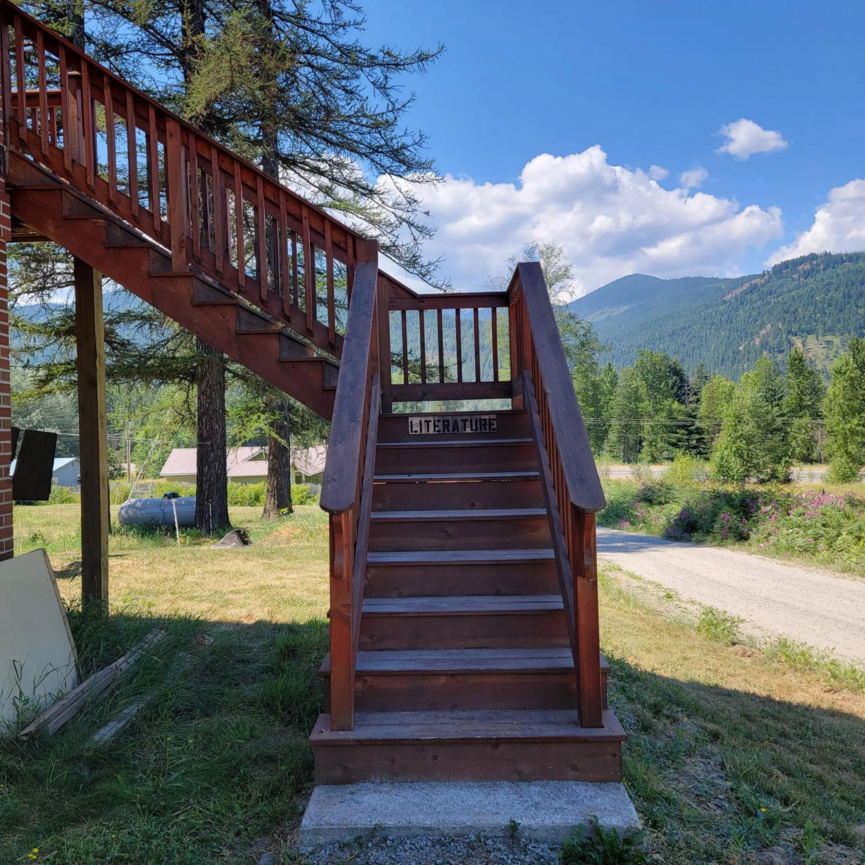 Facade/entrance in The Colburn Schoolhouse - Geography suite