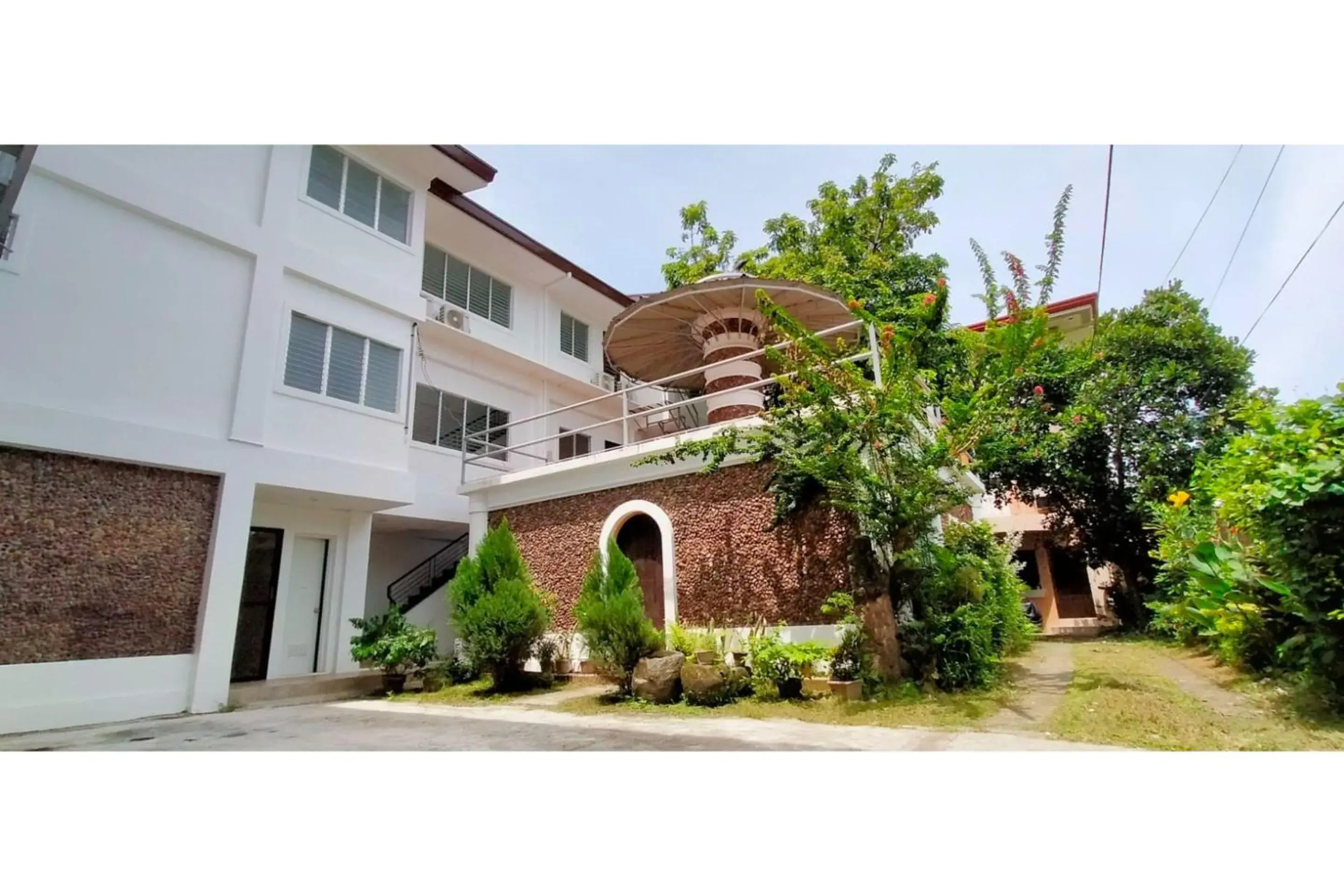 Facade/entrance in OYO 799 Ddd Habitat Iloilo Facade/entrance in OYO 799 Ddd Habitat Iloilo