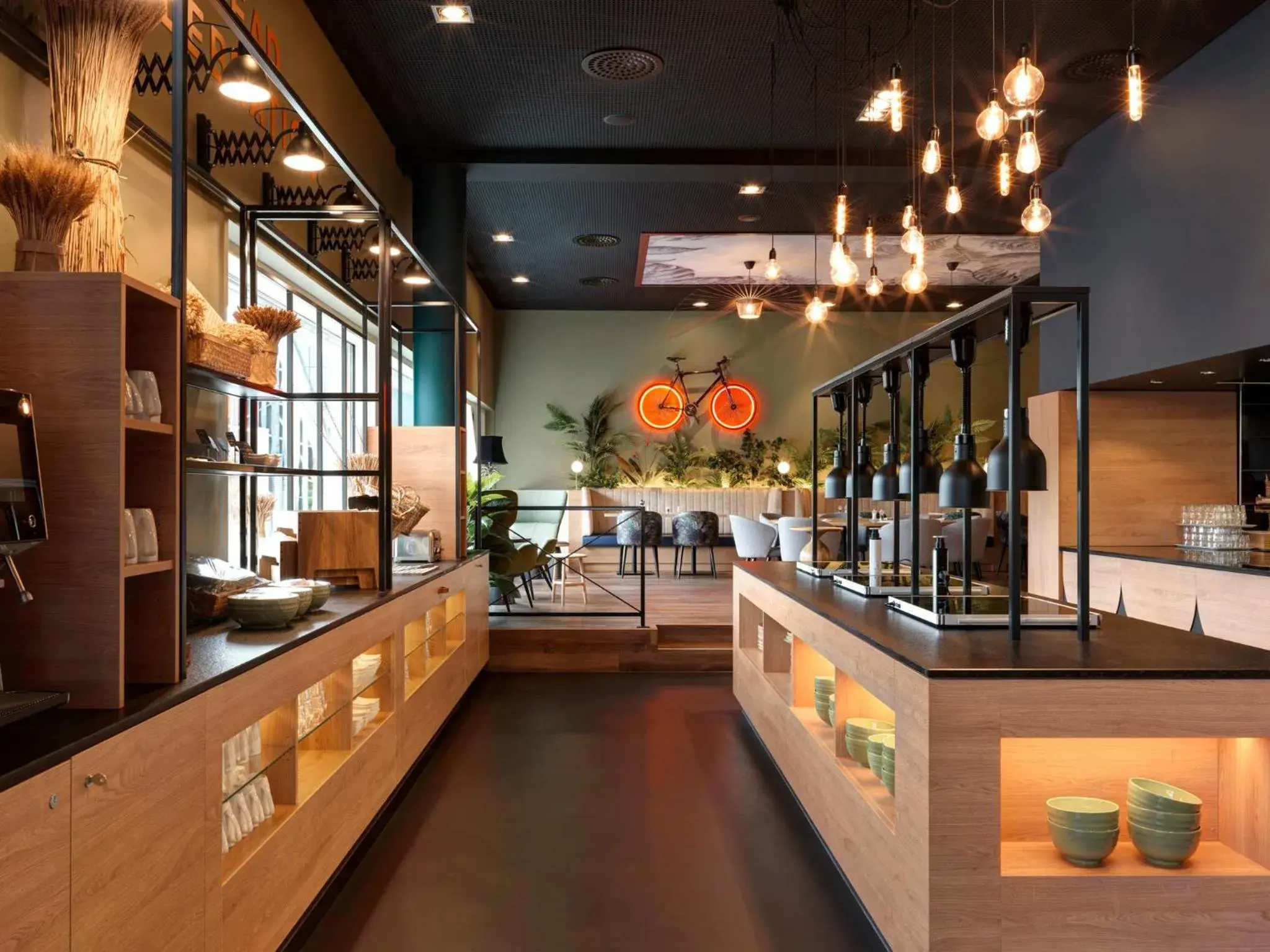 Restaurant/places to eat in Holiday Inn Bern Westside by IHG Restaurant/places to eat in Holiday Inn Bern Westside by IHG