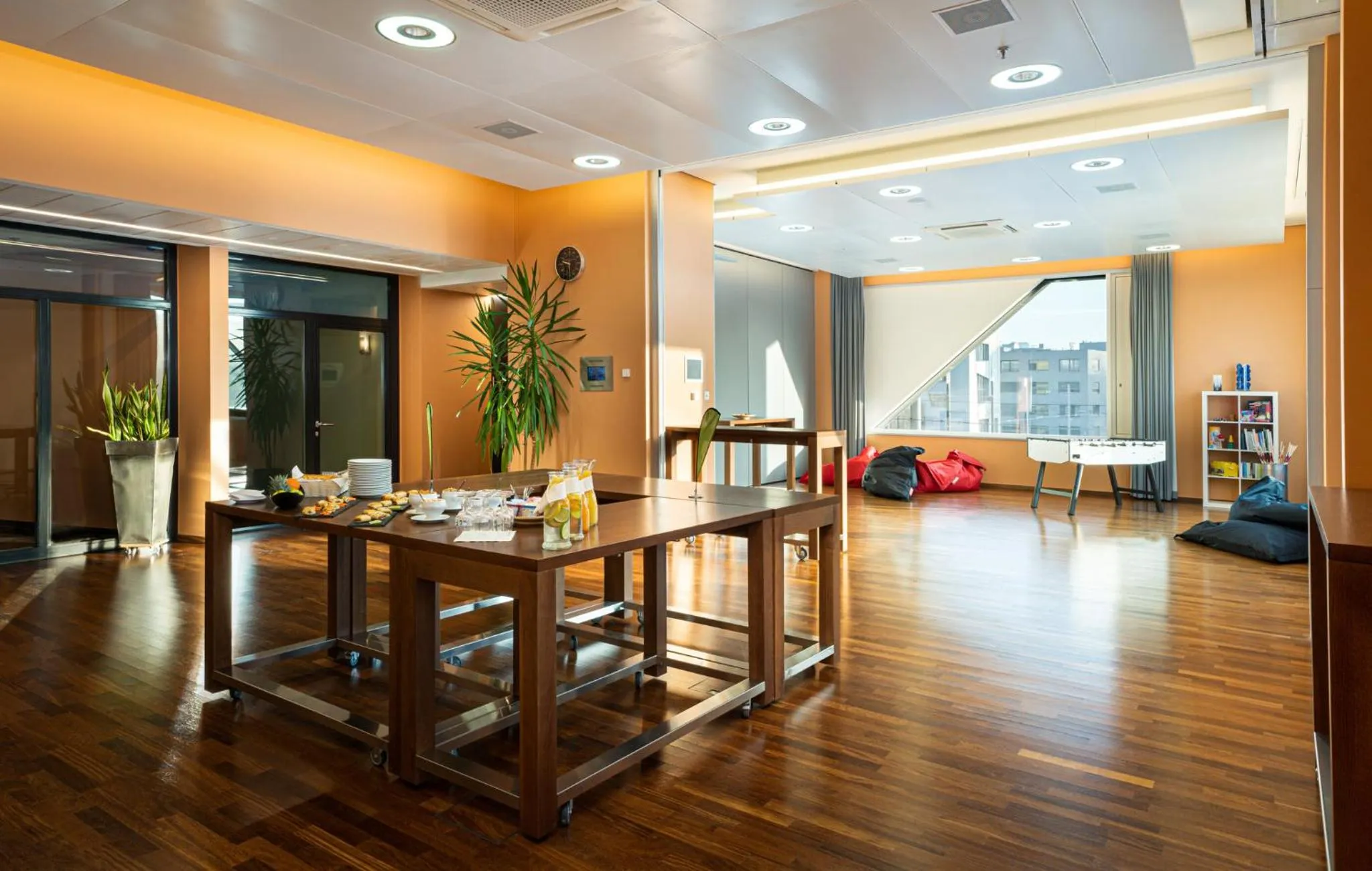 Meeting/conference room in Holiday Inn Bern Westside by IHG