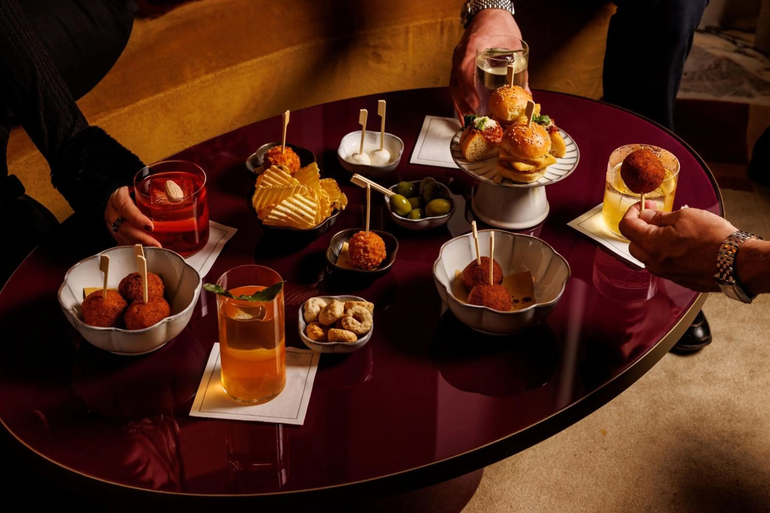 Restaurant/places to eat in W Rome