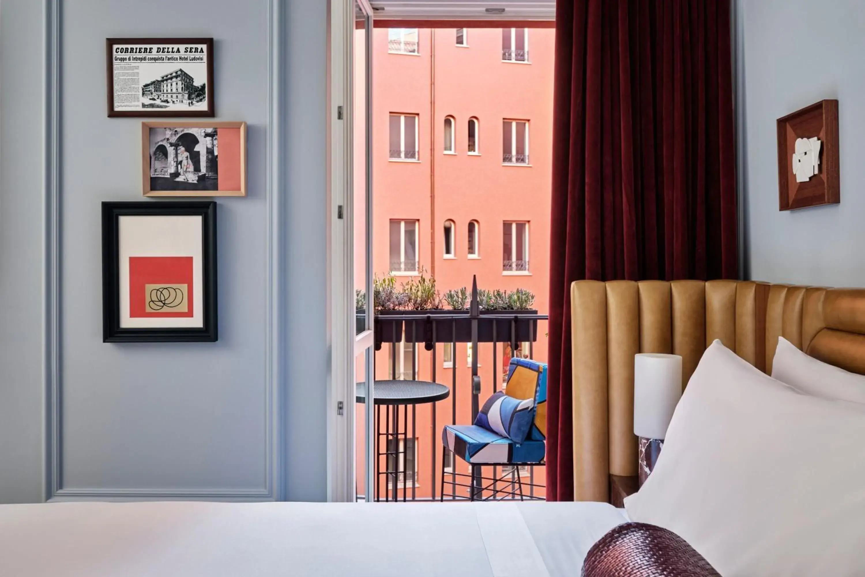 Sensational King Room with Balcony and Garden View in W Rome Sensational King Room with Balcony and Garden View in W Rome