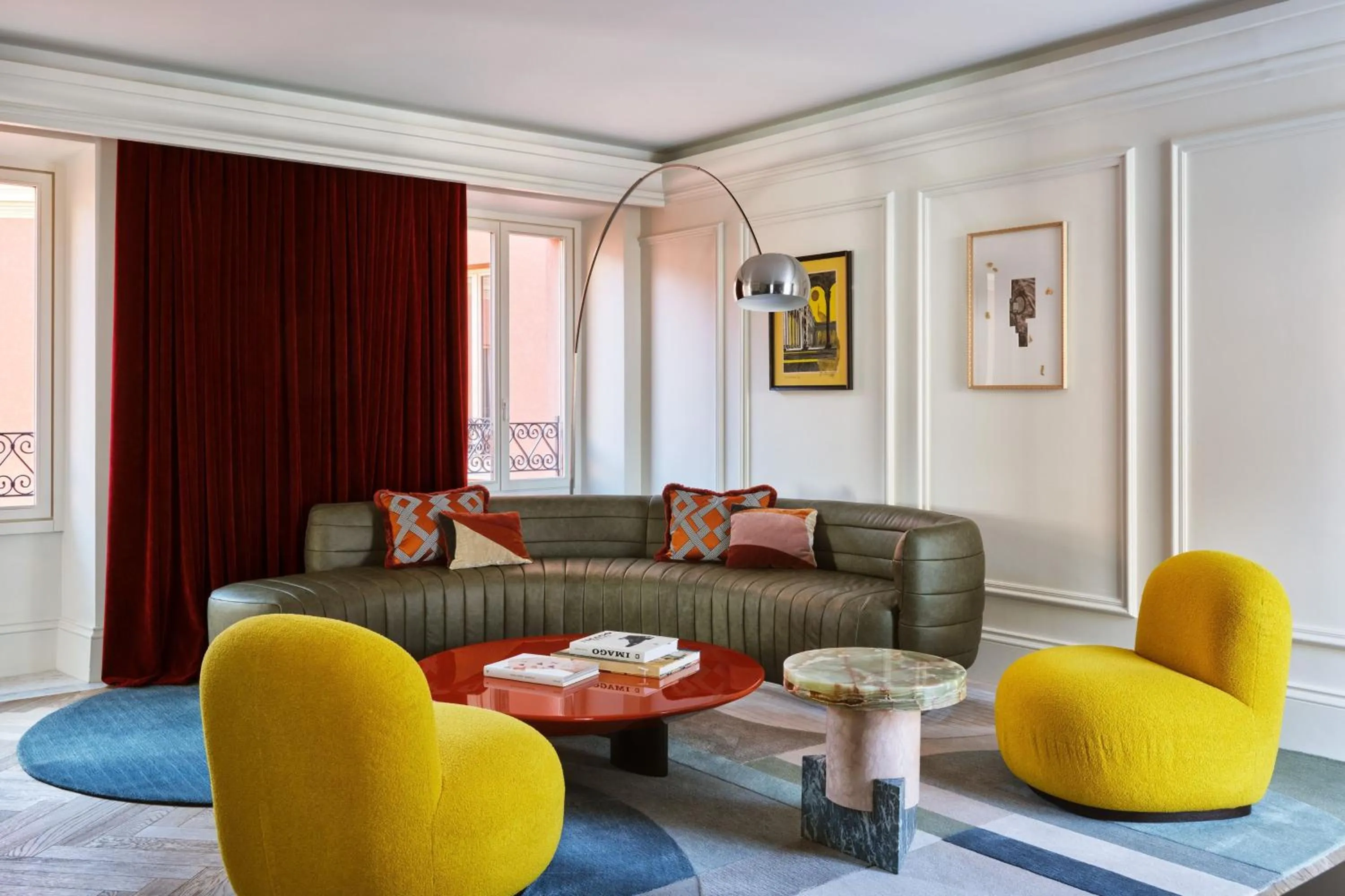 Photo of the whole room in W Rome