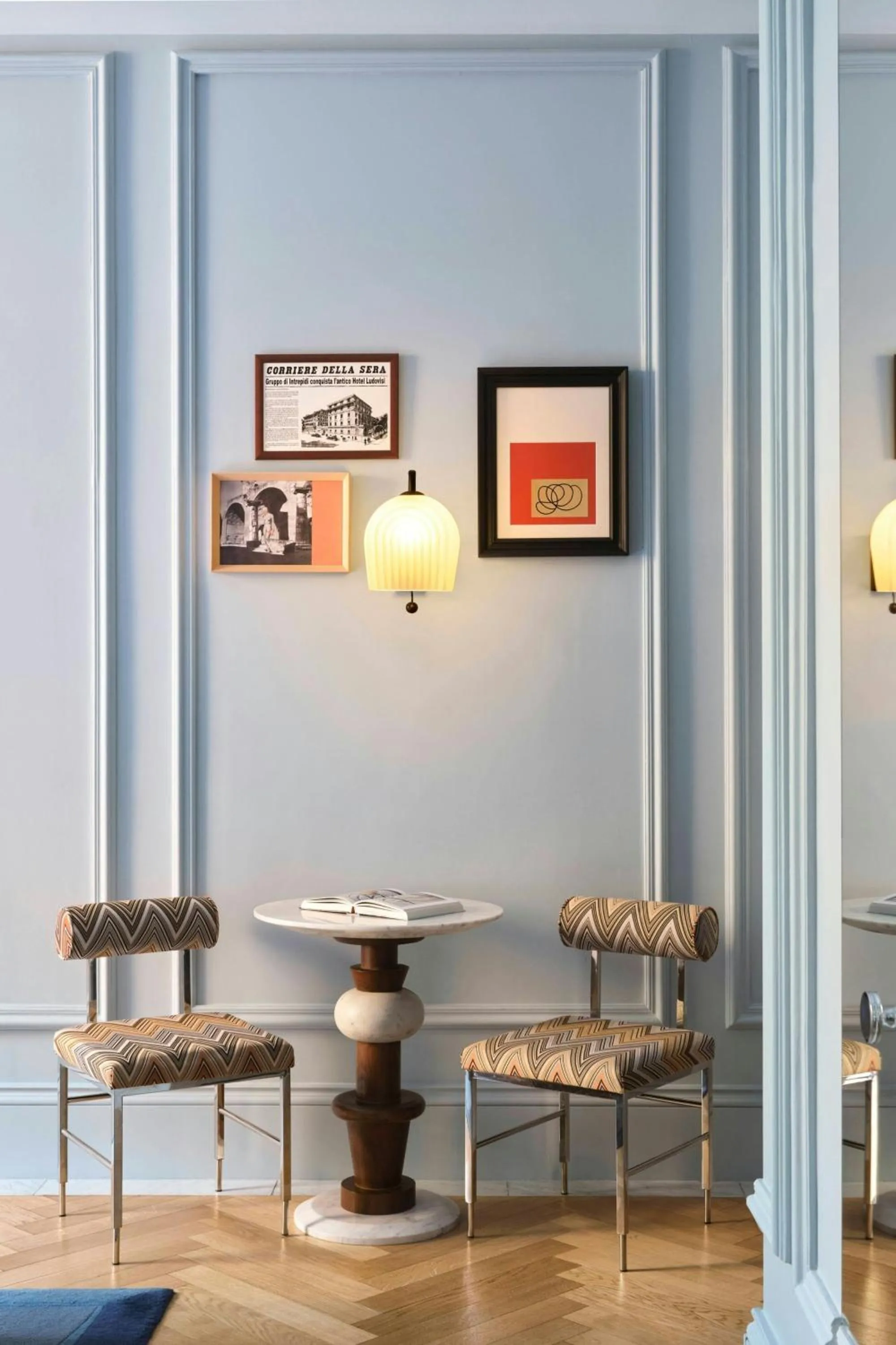 Photo of the whole room in W Rome