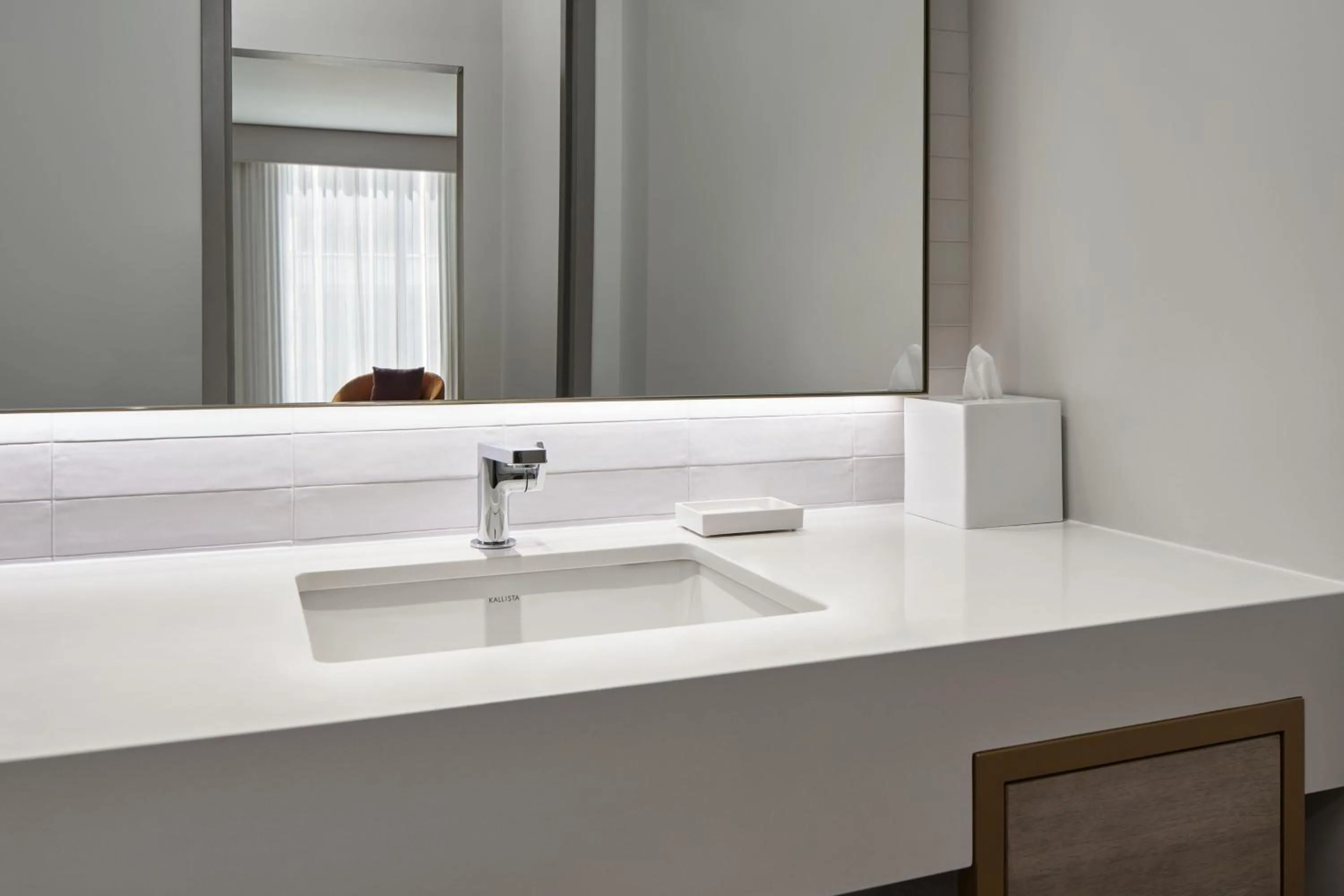 Bedroom in Marriott Bethesda Downtown at Marriott HQ