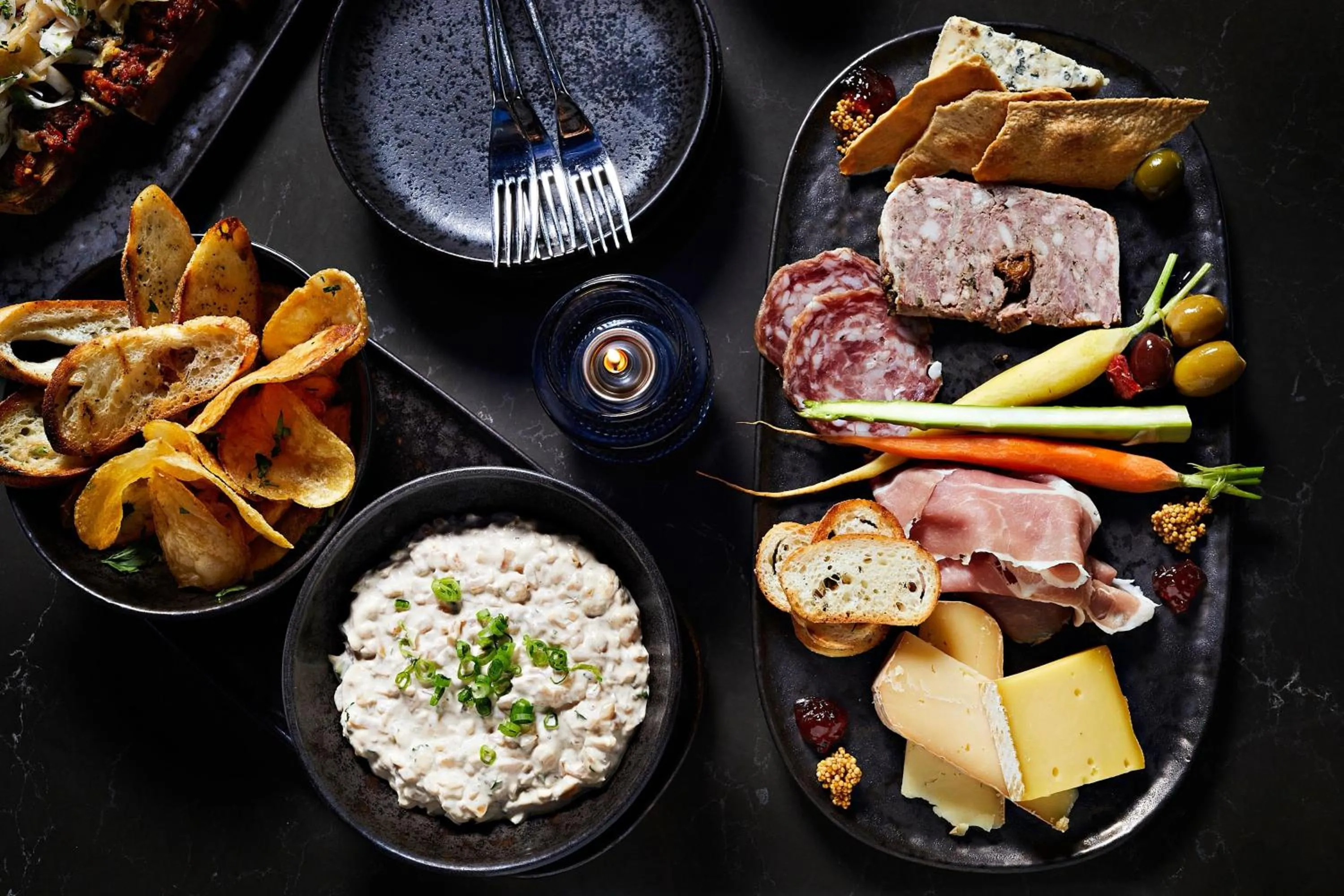 Restaurant/places to eat in Marriott Bethesda Downtown at Marriott HQ