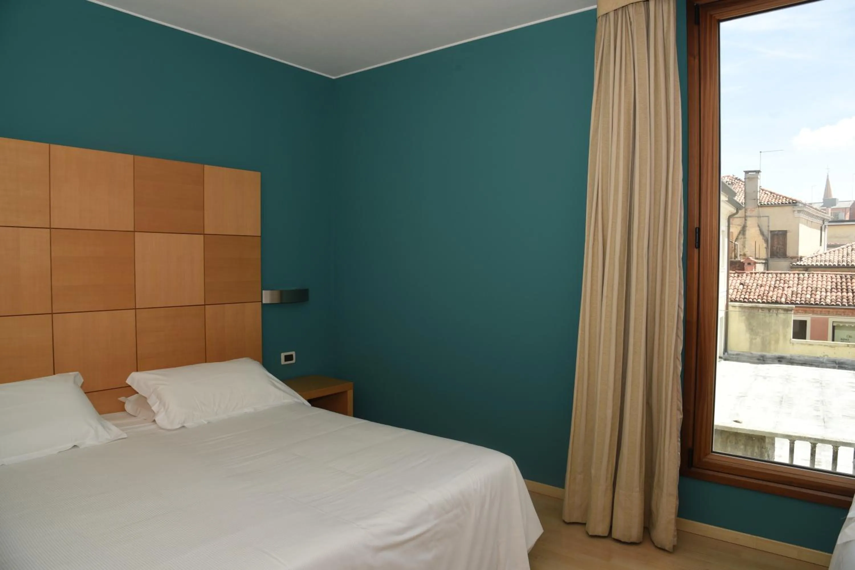 Bedroom, Bed in HOTEL DUCA D'AOSTA