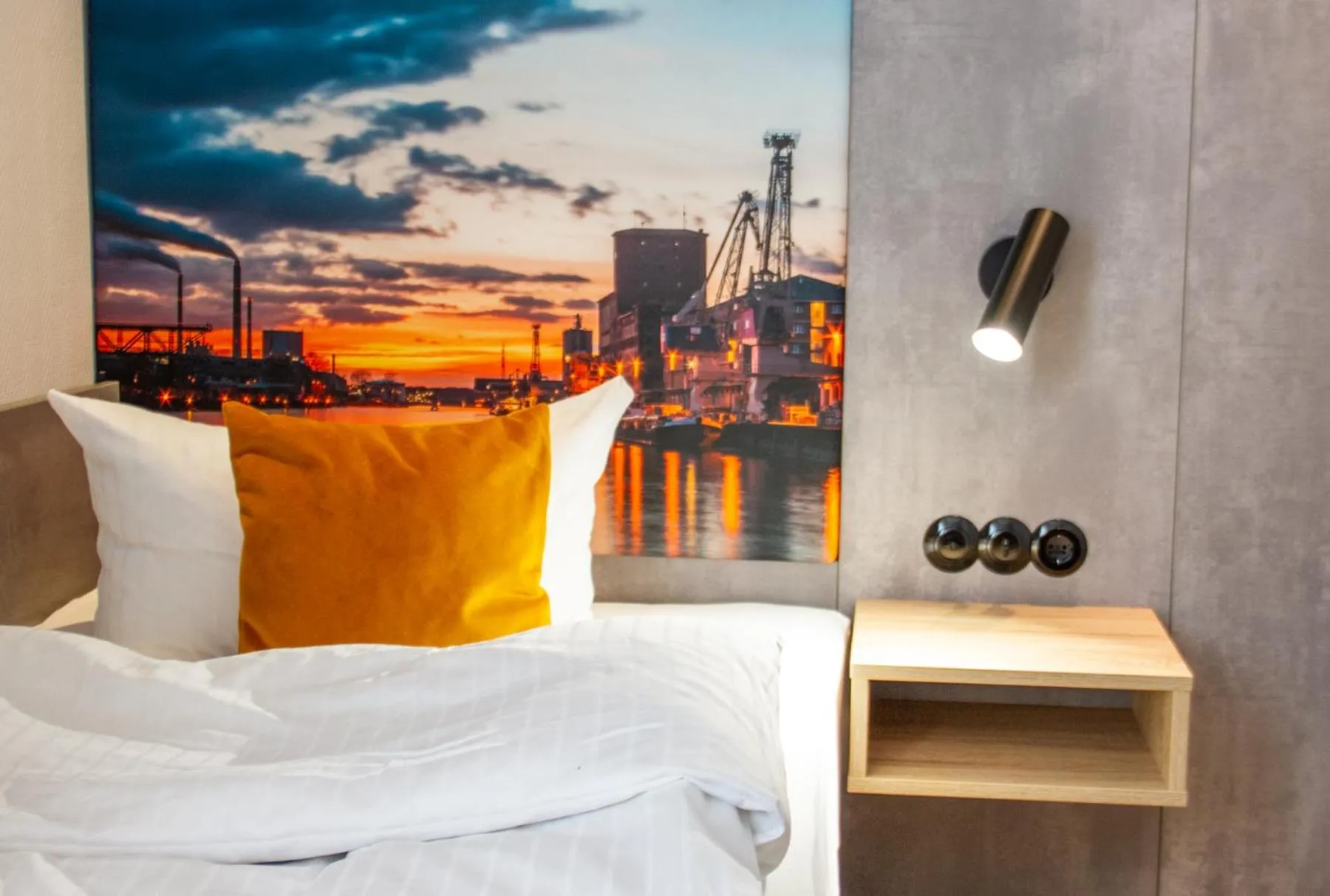 Bed in Hotel-Restaurant Steuermann