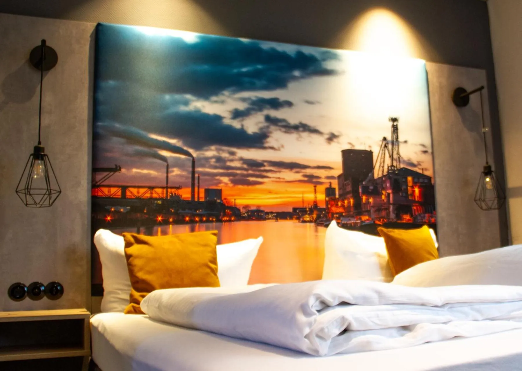 Bed in Hotel-Restaurant Steuermann