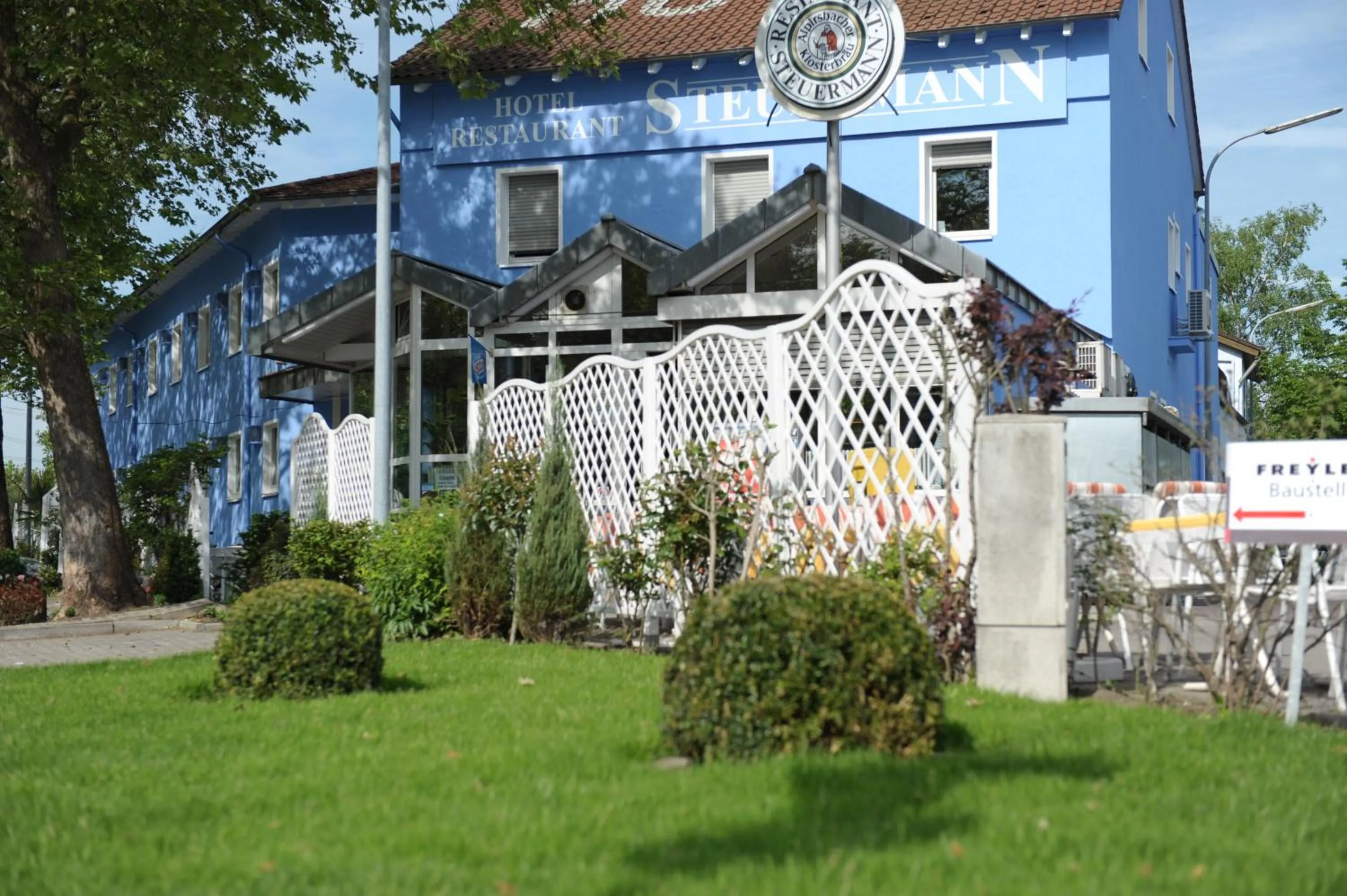 Property building in Hotel-Restaurant Steuermann