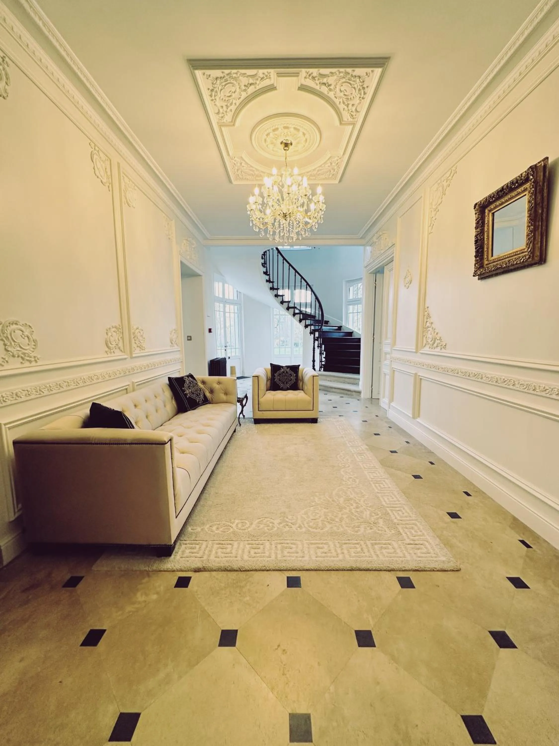 Le Château d Hardricourt