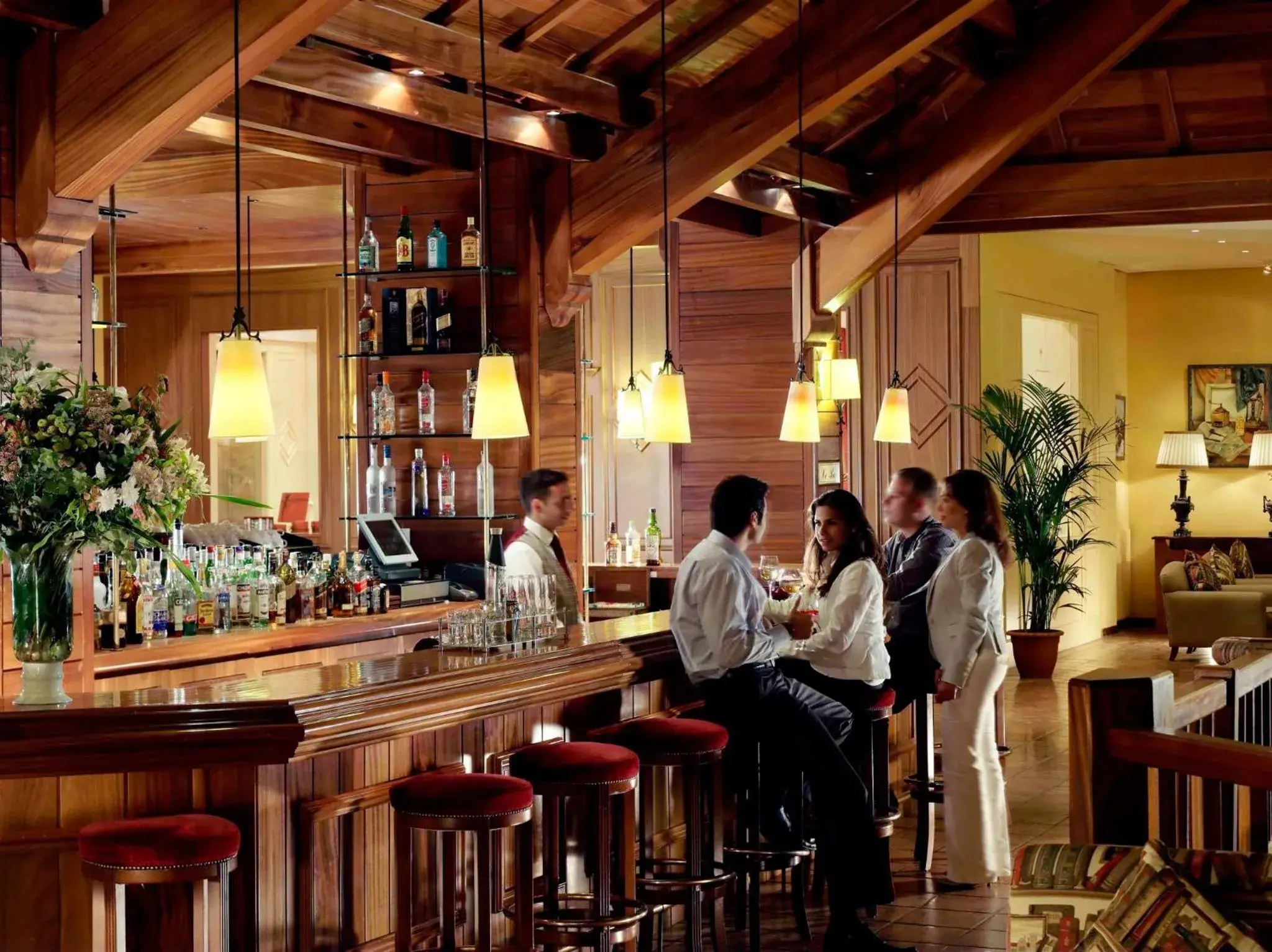 Lounge or bar in InterContinental Mzaar Lebanon Mountain Resort & Spa by IHG Lounge or bar in InterContinental Mzaar Lebanon Mountain Resort & Spa by IHG