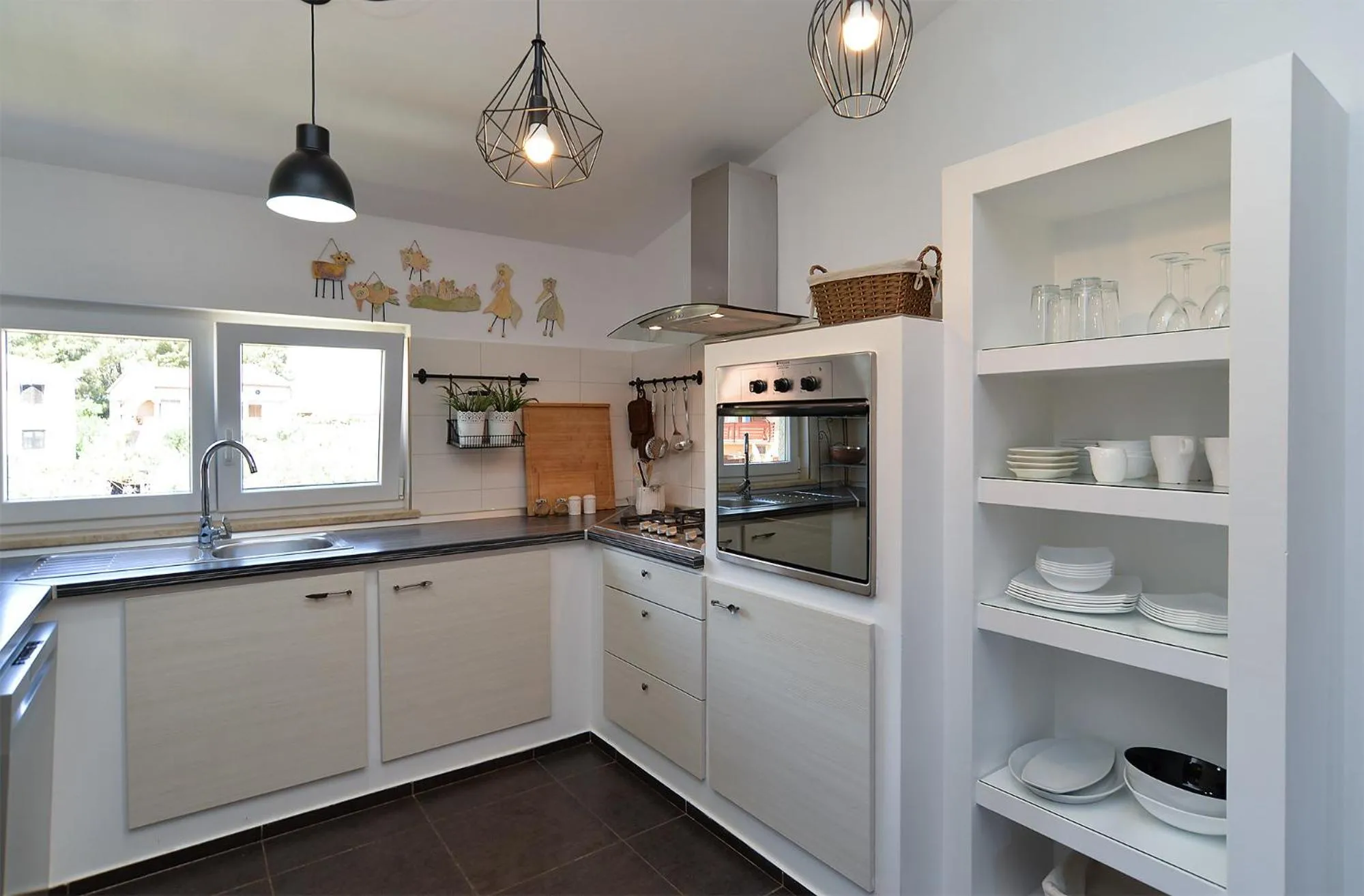 House Vesna 2101