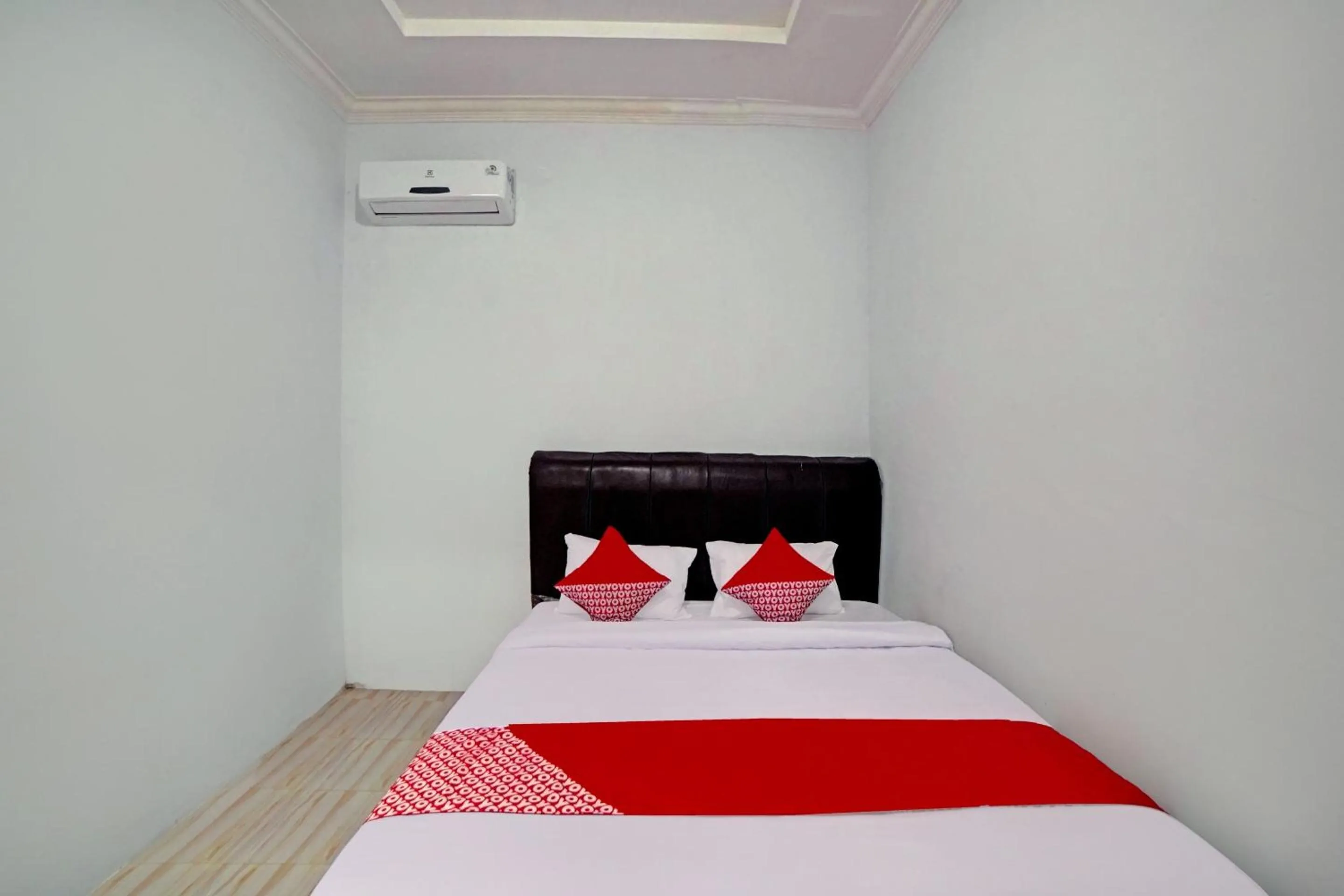 Bedroom, Bed in Hotel O Madina Residence Syariah