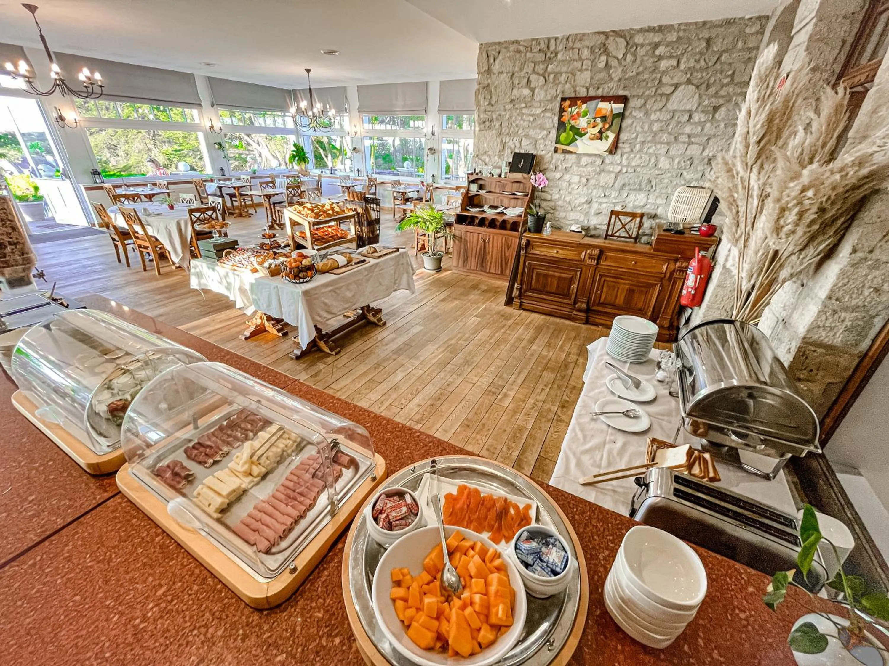 Breakfast in Hotel Restaurant Spa du Tumulus Carnac