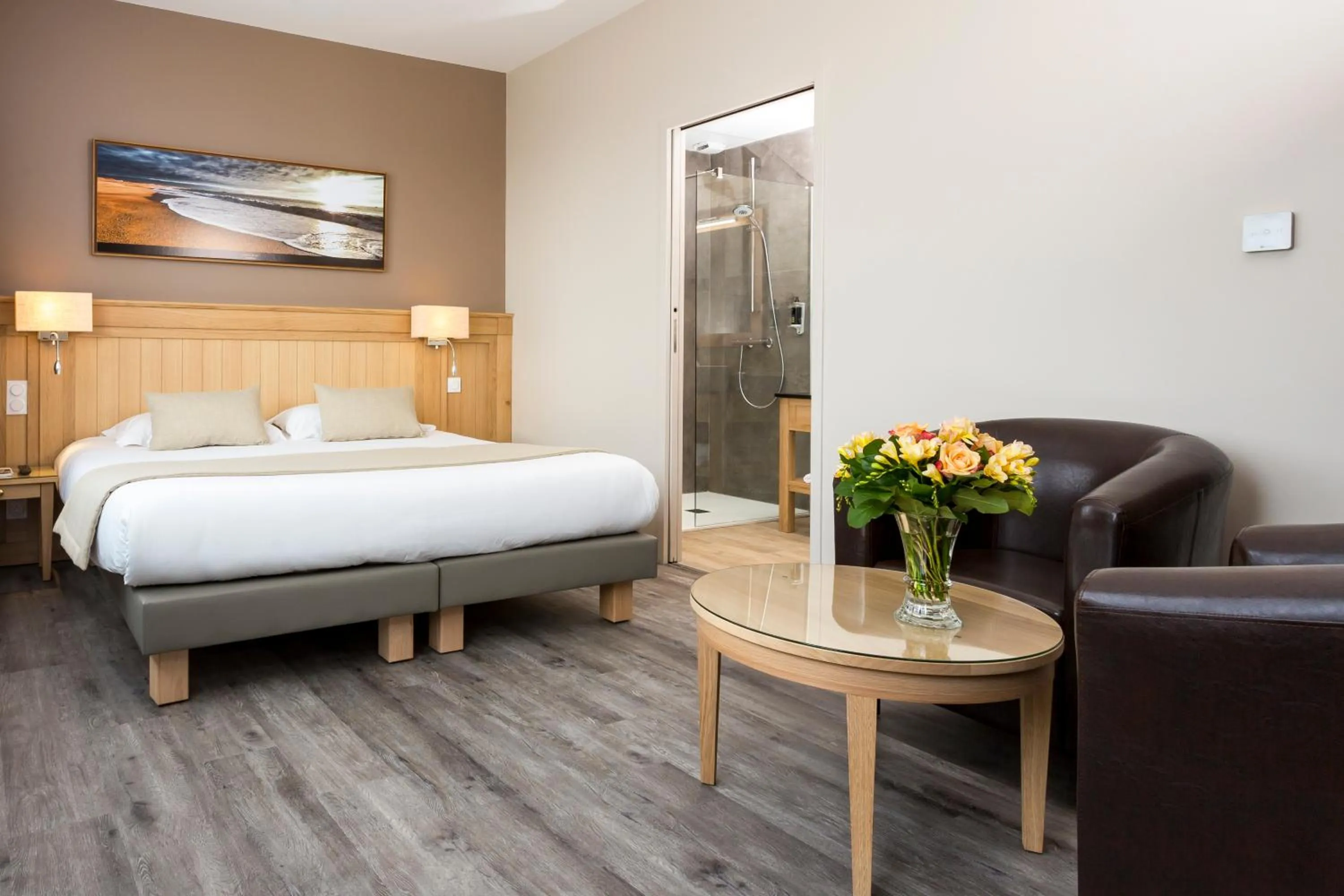 Bed in Hotel Restaurant Spa du Tumulus Carnac