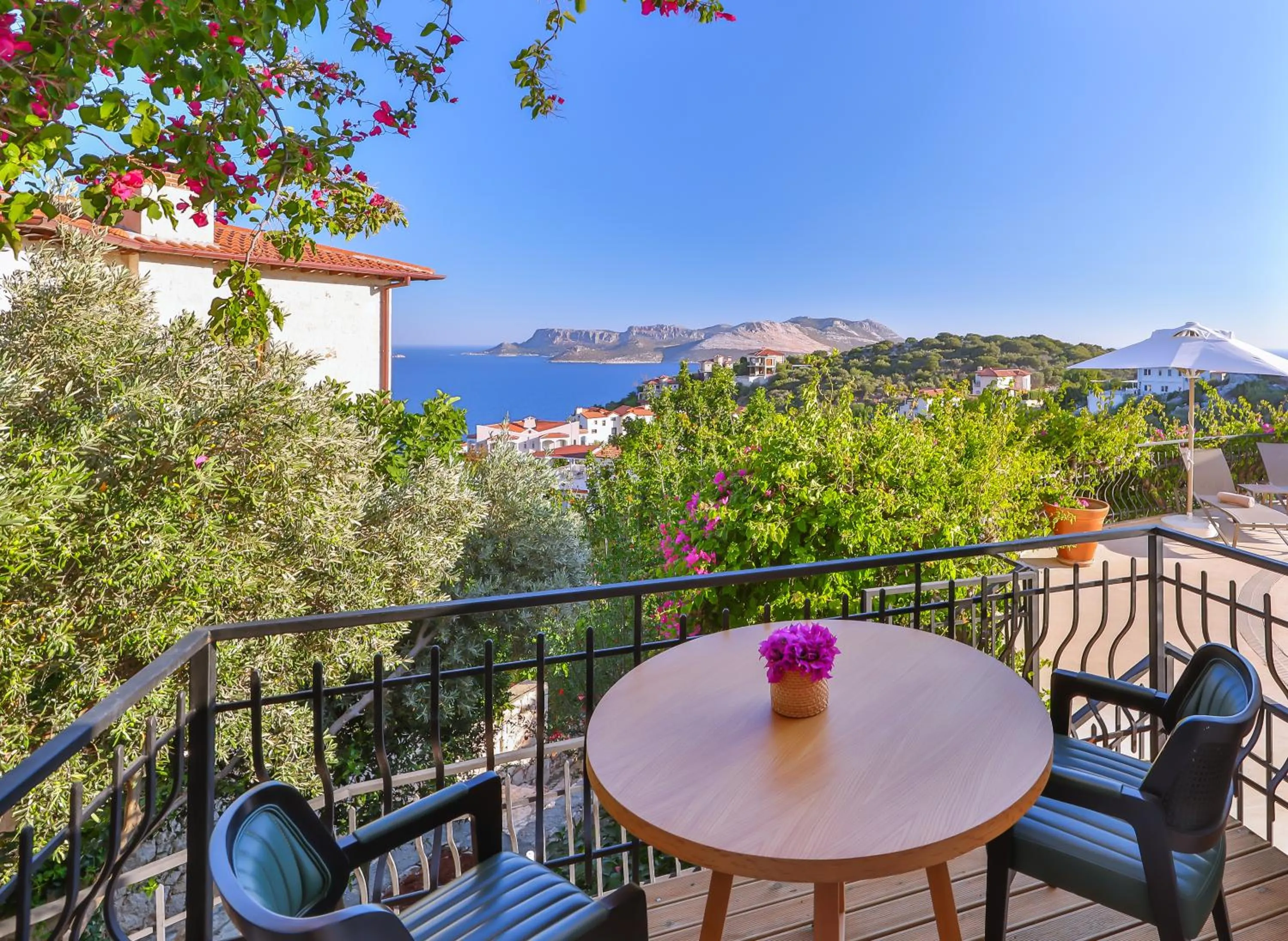 Natural landscape in Hill House Adult Only