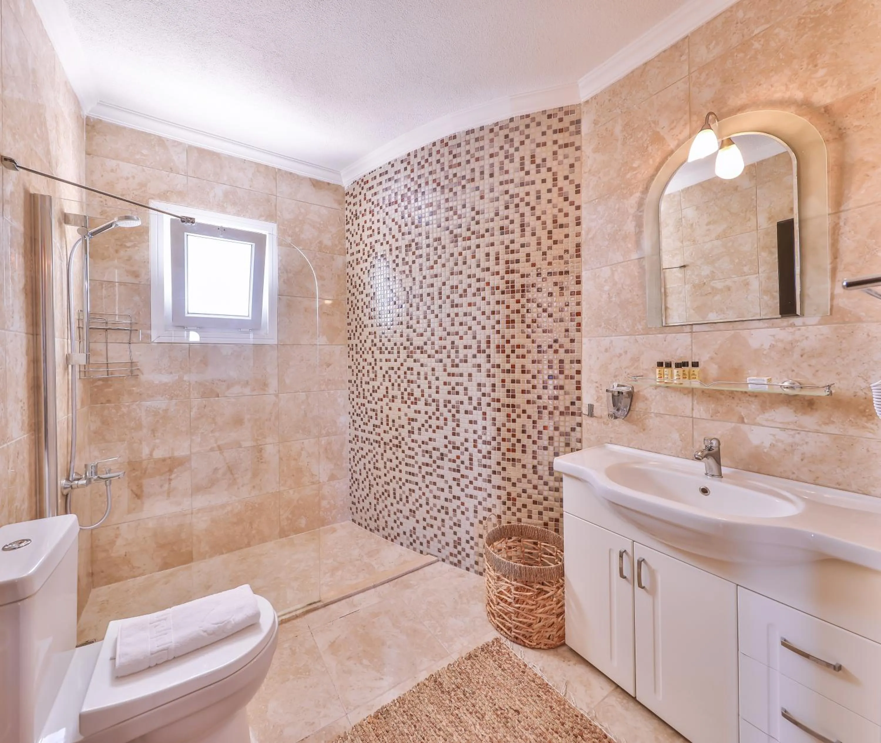 Bathroom in Hill House Adult Only