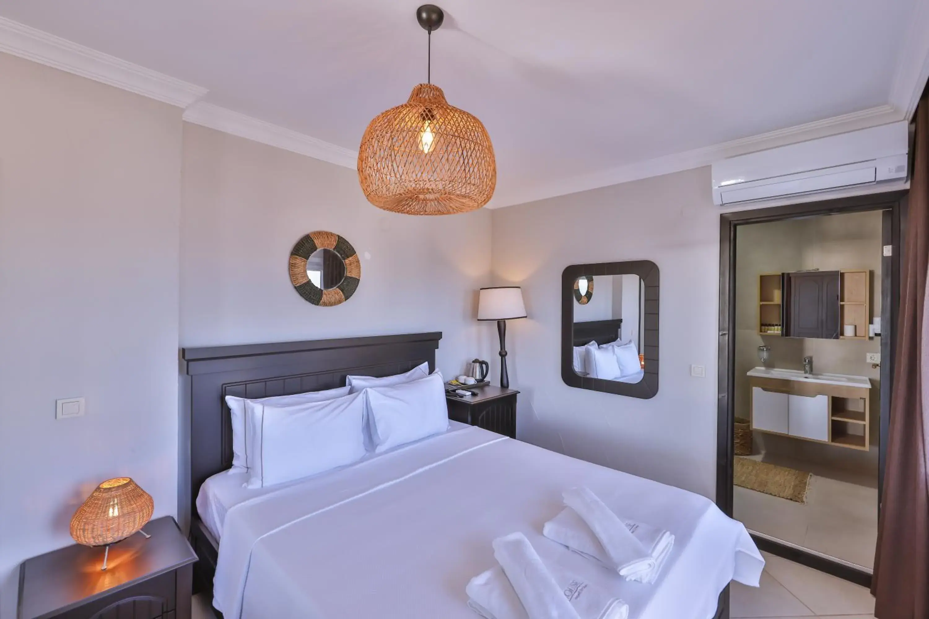 Deluxe Double Room with Balcony and Sea View in Hill House Adult Only Deluxe Double Room with Balcony and Sea View in Hill House Adult Only