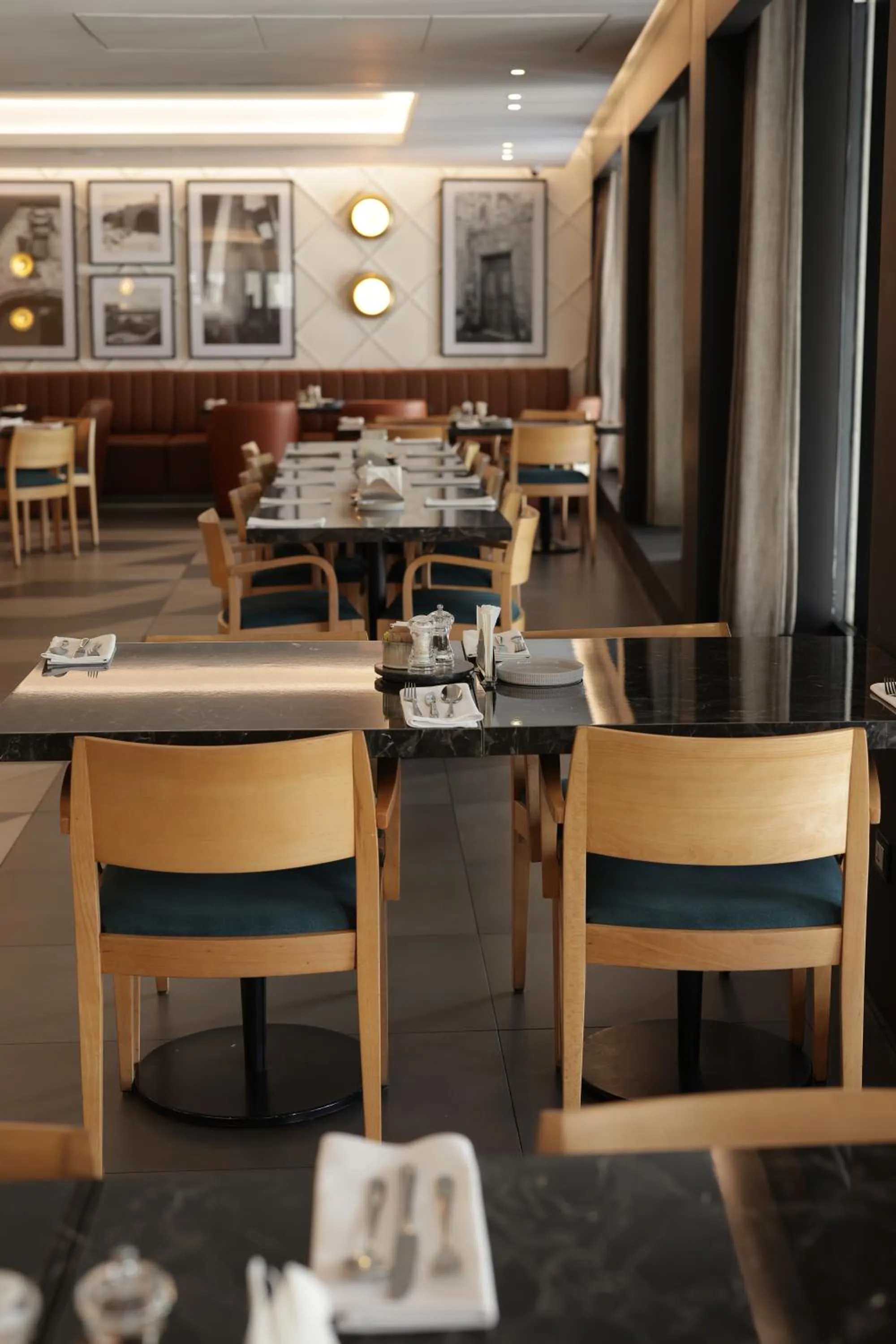 Restaurant/places to eat in Radisson Blu Hotel, Beirut Verdun