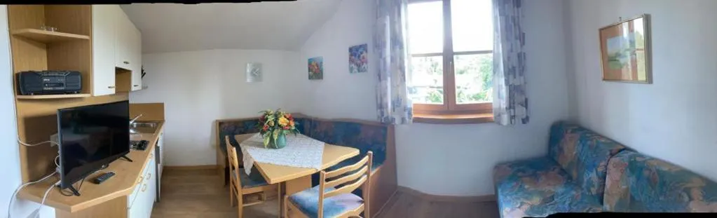 Kitchen or kitchenette in Garni Guflhof