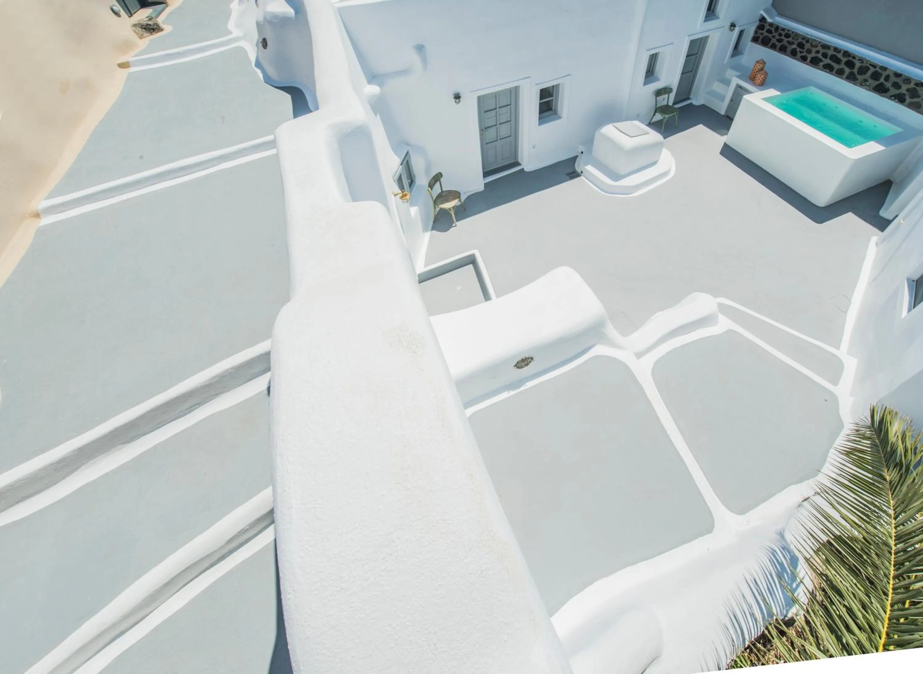 Property building in AQUA SERENITY LUXURY SUITES SANTORINI