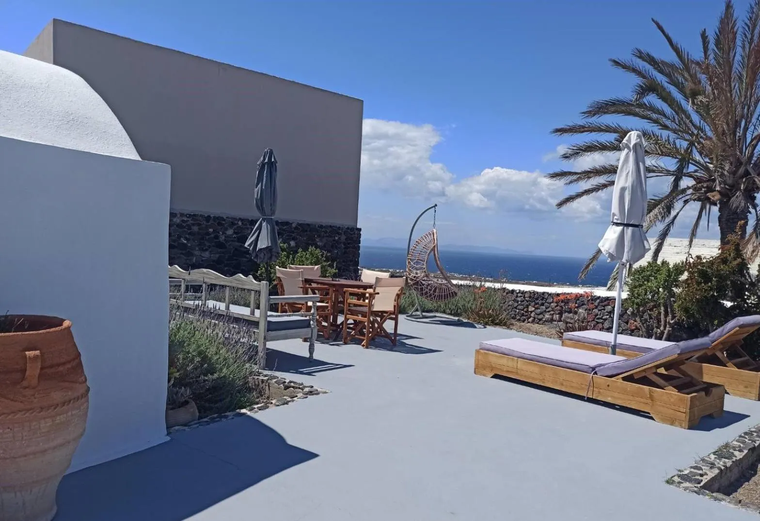 AQUA SERENITY LUXURY SUITES SANTORINI