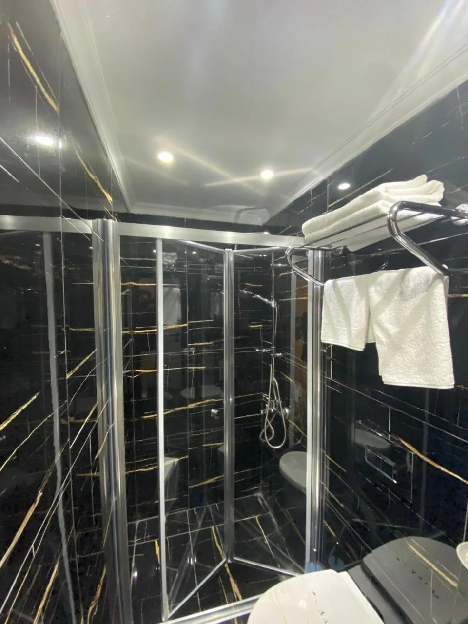 Bathroom in Diamond Pruva Hotel Sultan Ahmet