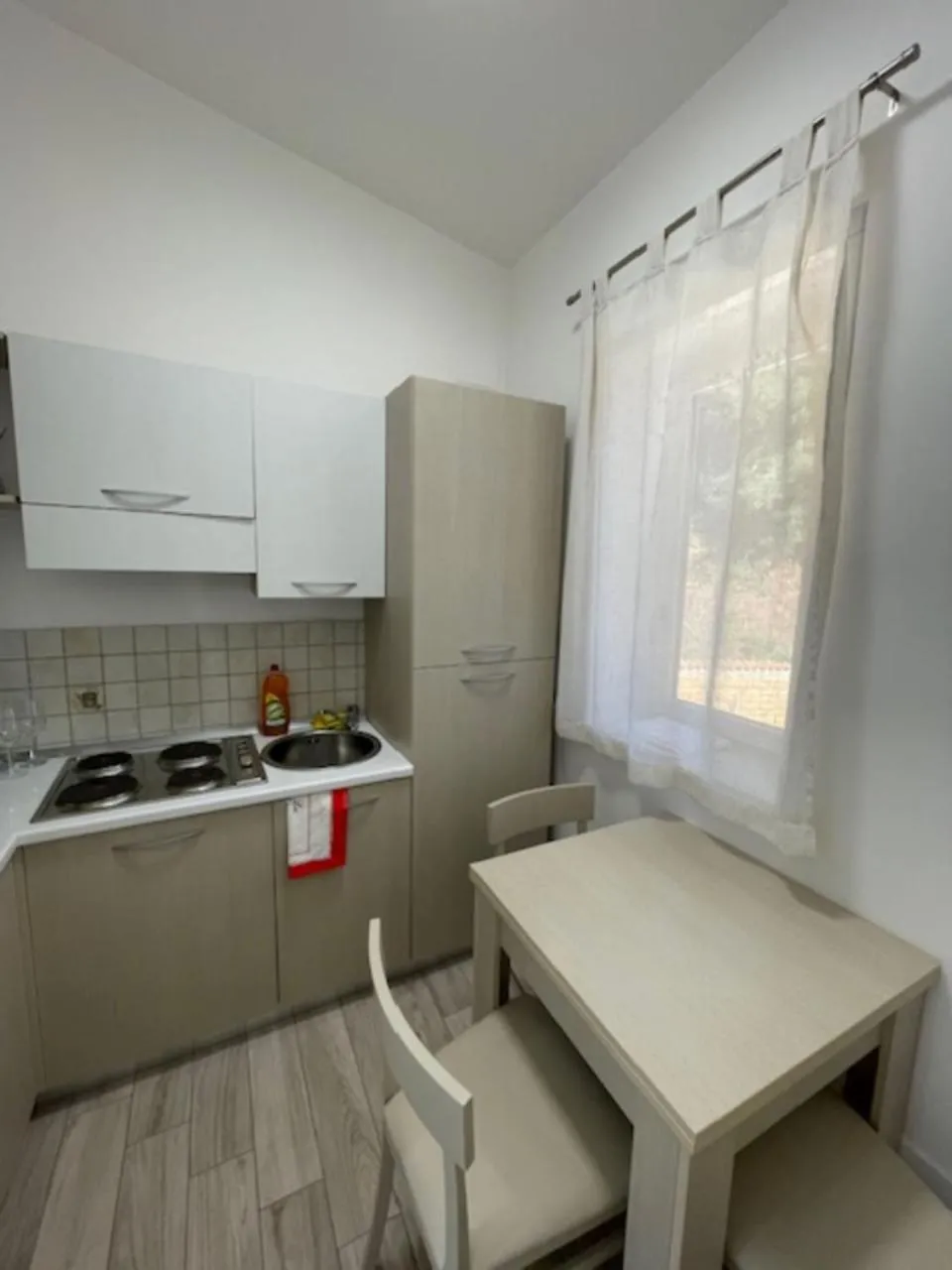Kitchen or kitchenette in Casa Vacanze IL GIGANTE Comfort a Due Passi dalla Valle dei Templi