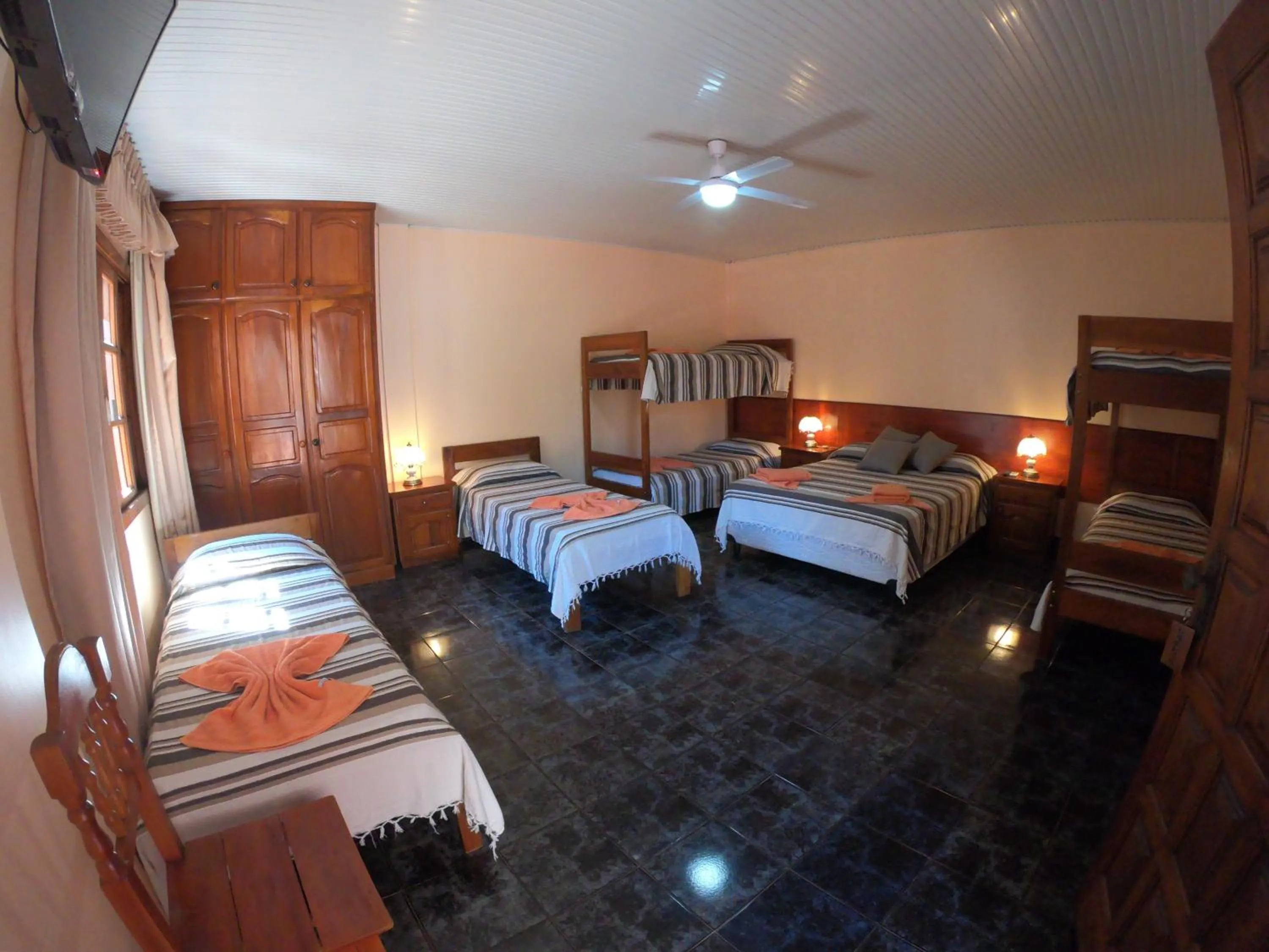 Bed in Hotel AATRAC Iguazú