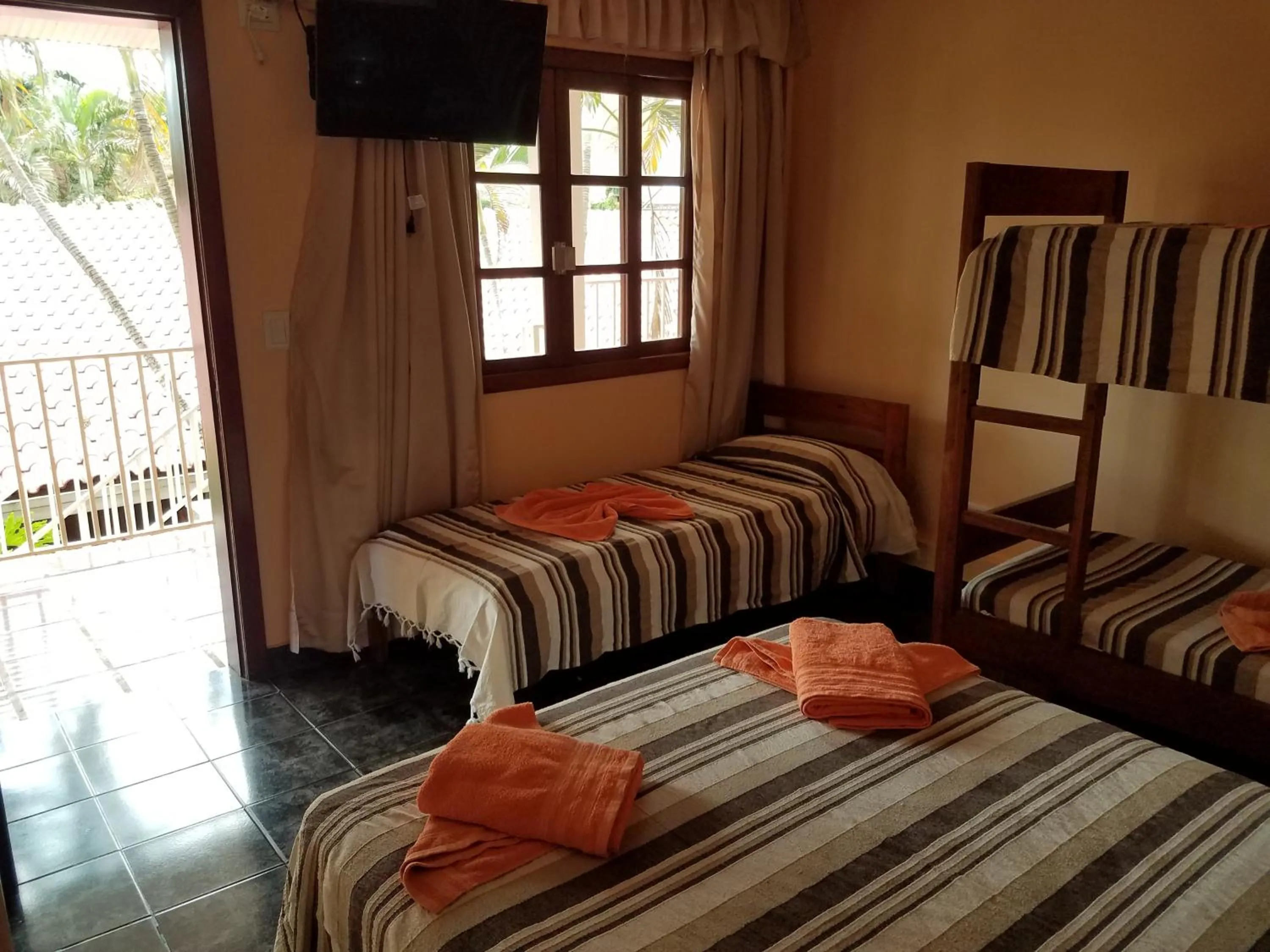 Bed in Hotel AATRAC Iguazú