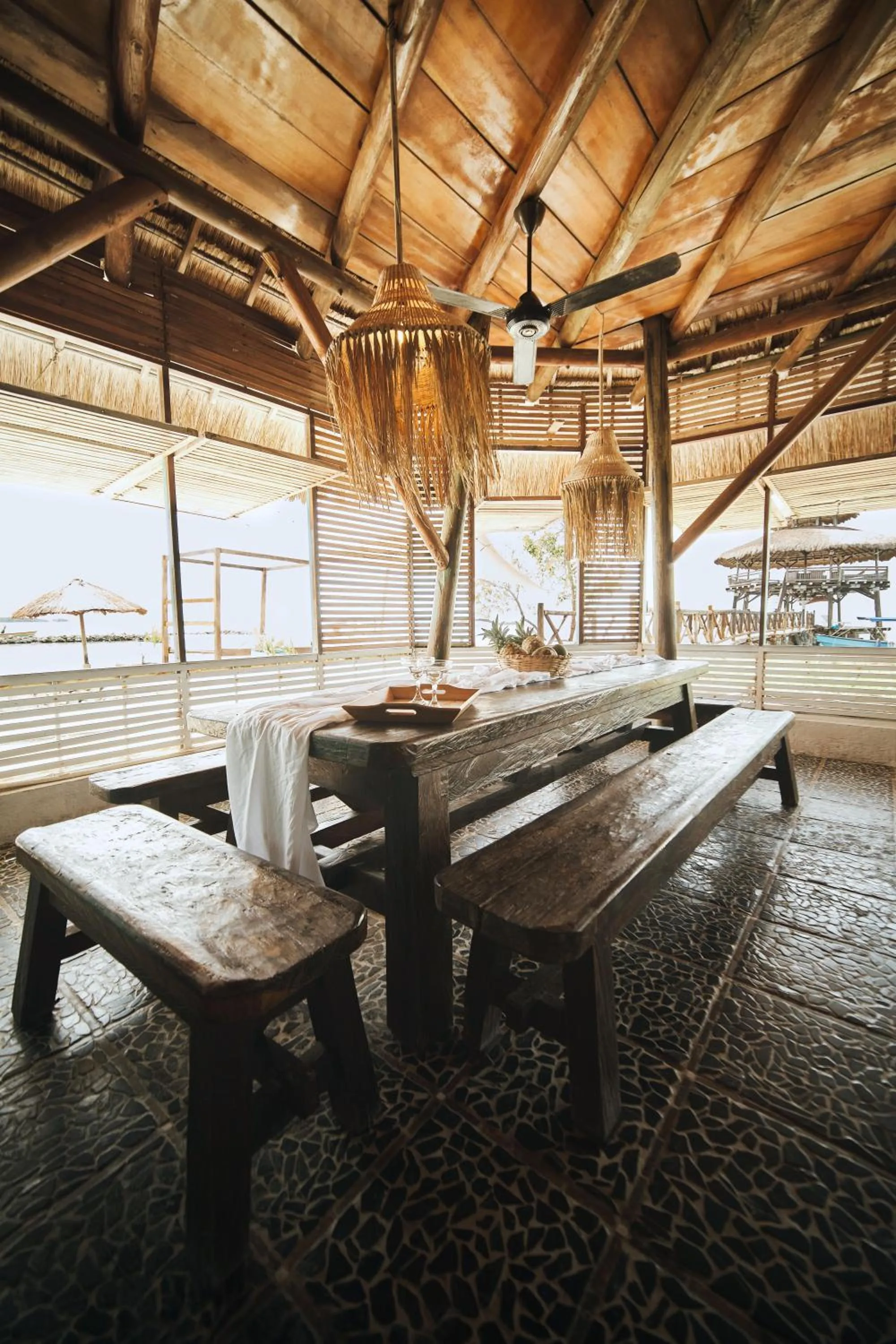 Restaurant/places to eat in El Embrujo Tintipan