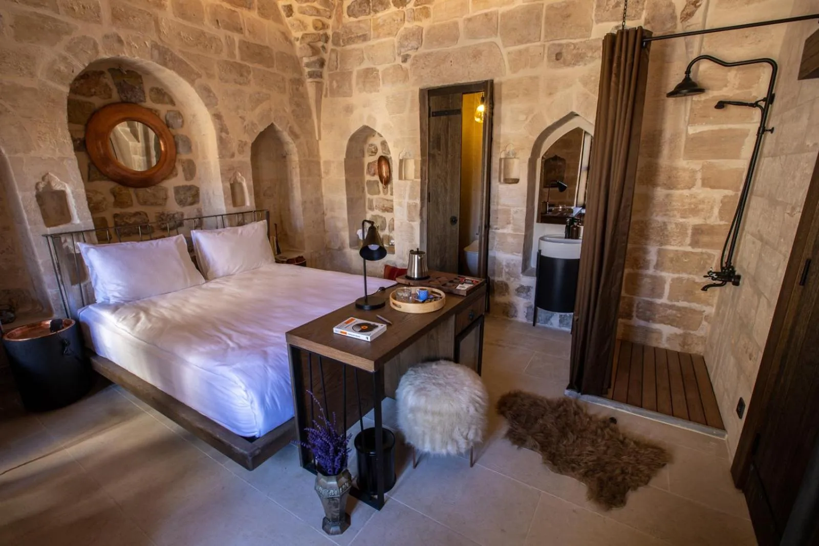 Photo of the whole room, Bed in Mirsoum Hotel