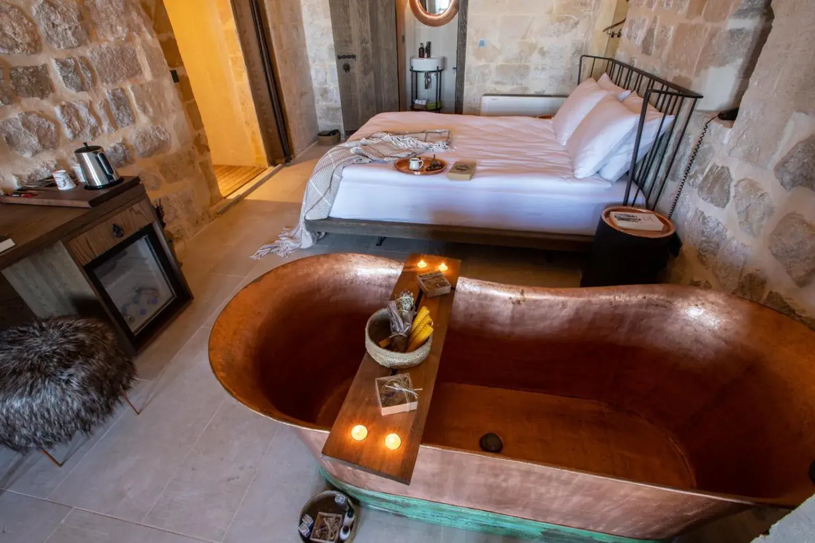 Bed in Mirsoum Hotel Bed in Mirsoum Hotel