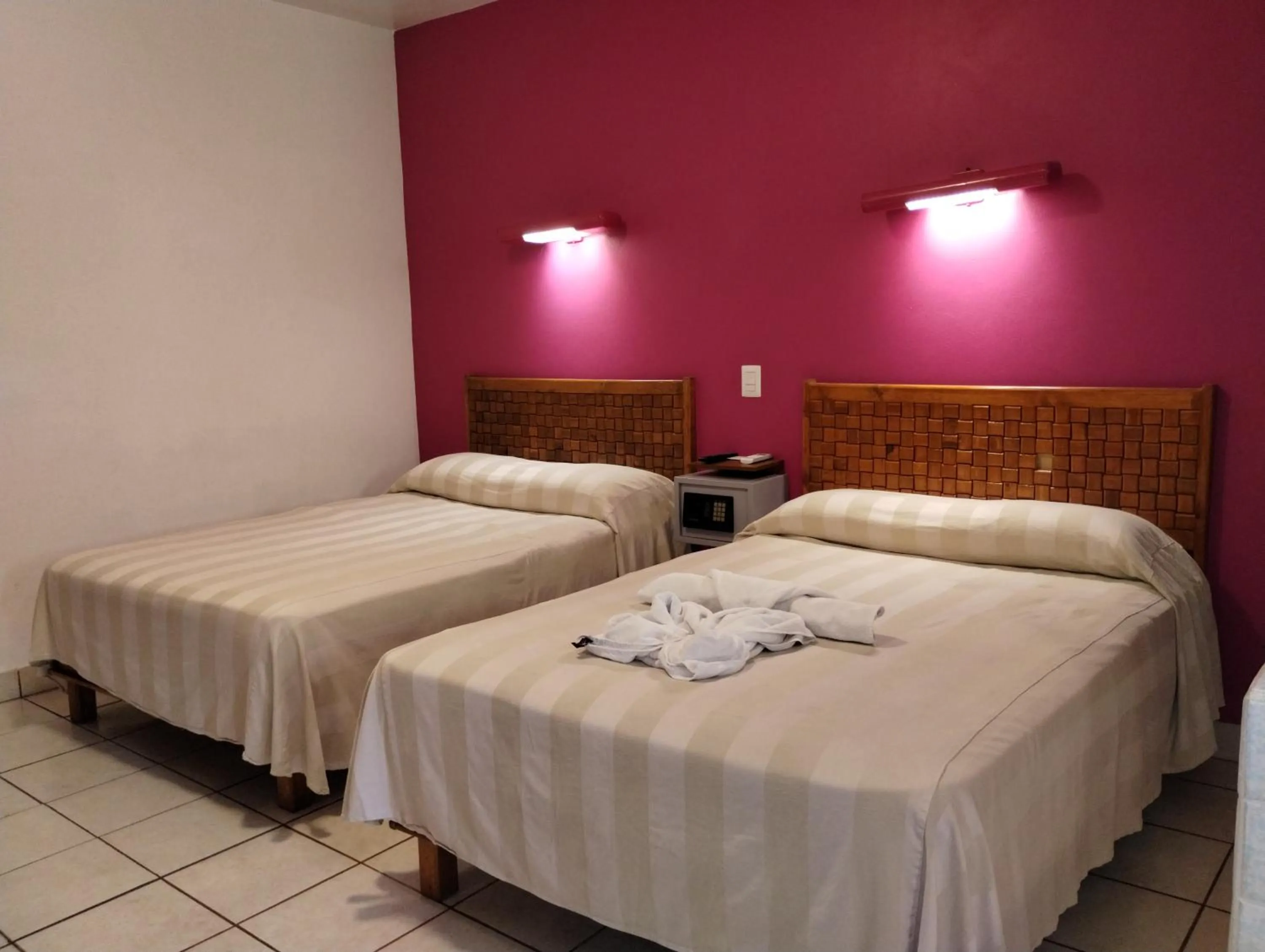 Bed in Los Ciruelos Oaxaca