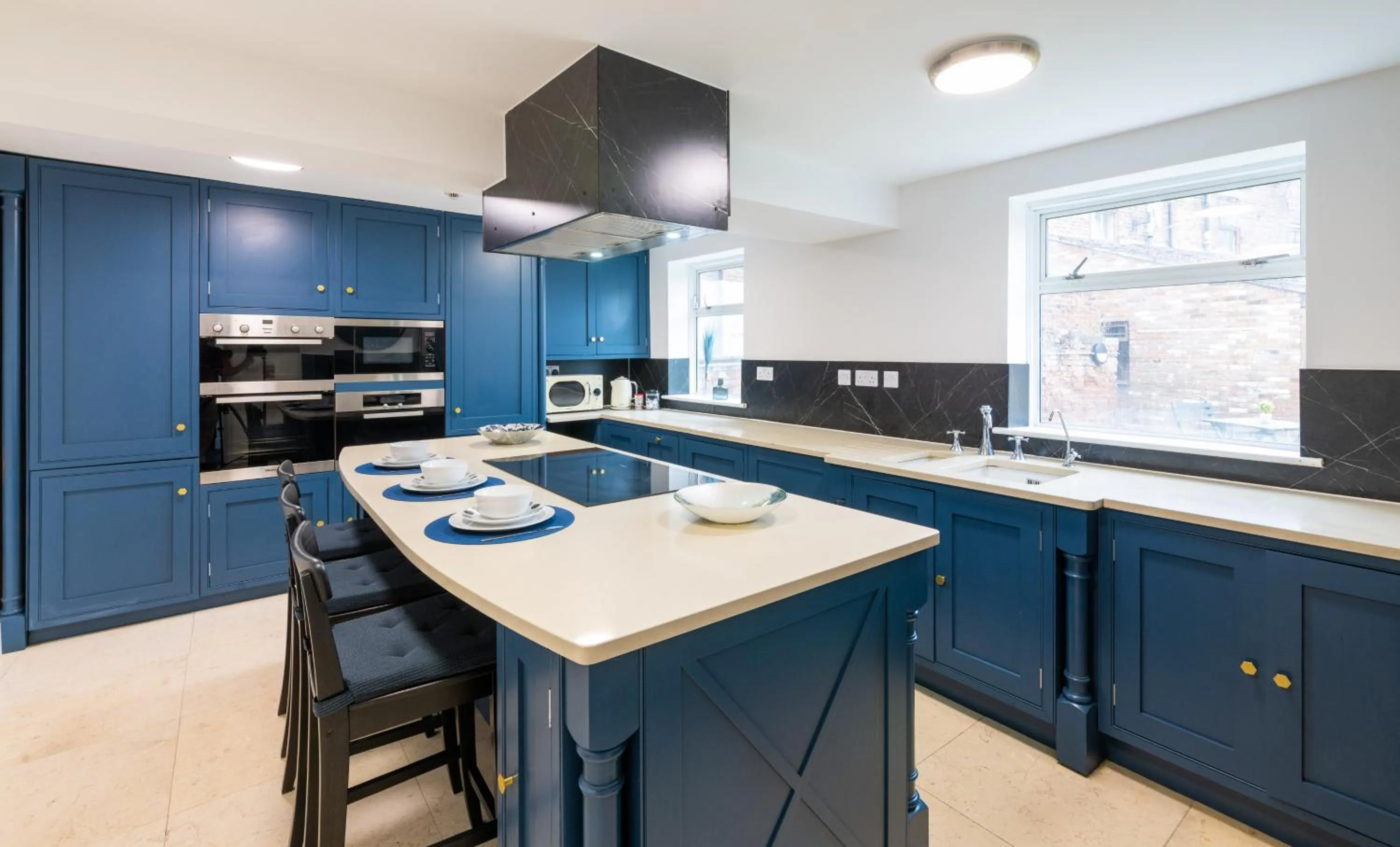 Kitchen or kitchenette in BrickSage Rooms, King's Lynn South Gate