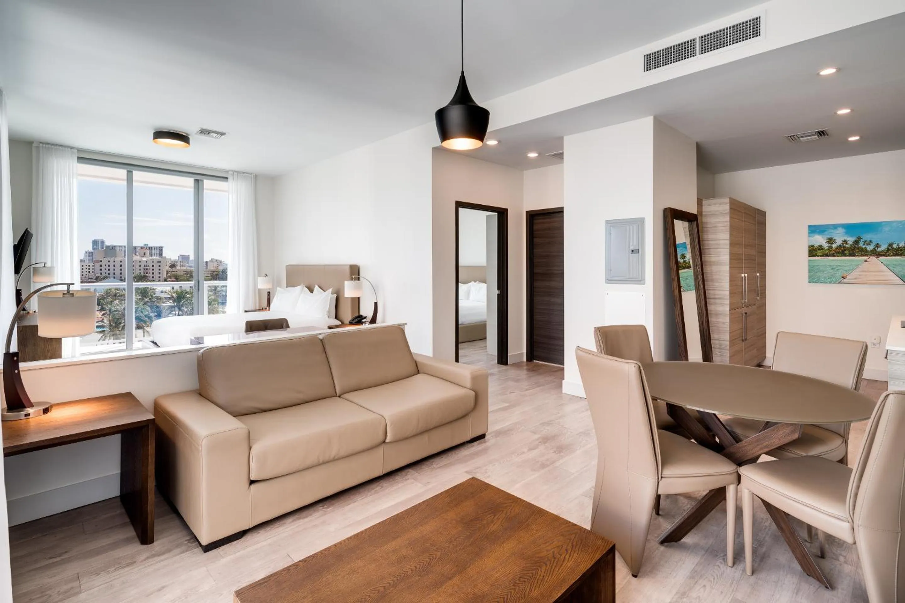 Seating area in Costa Hollywood Beach Resort - An All Suite Hotel