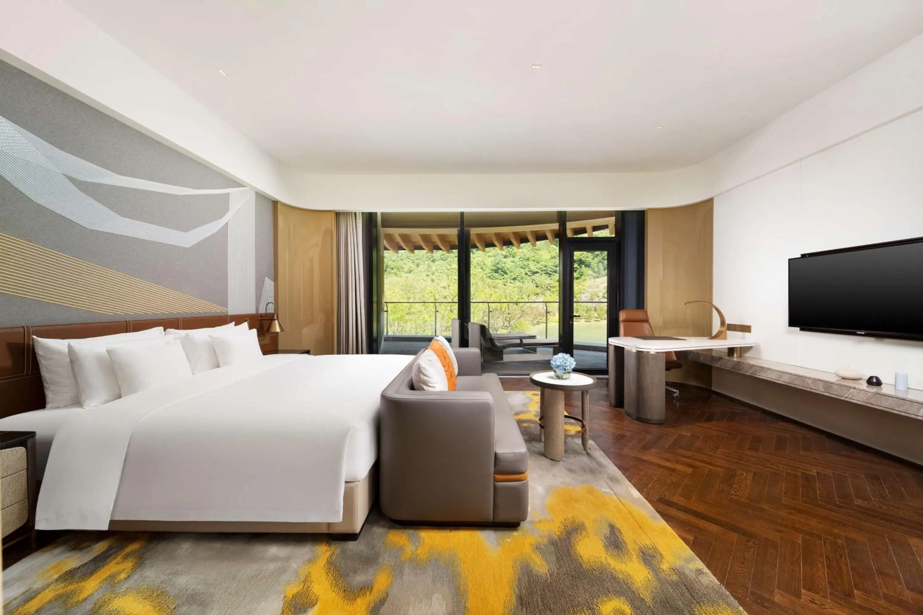 Photo of the whole room, Bed in Radisson Collection Resort Nanjing