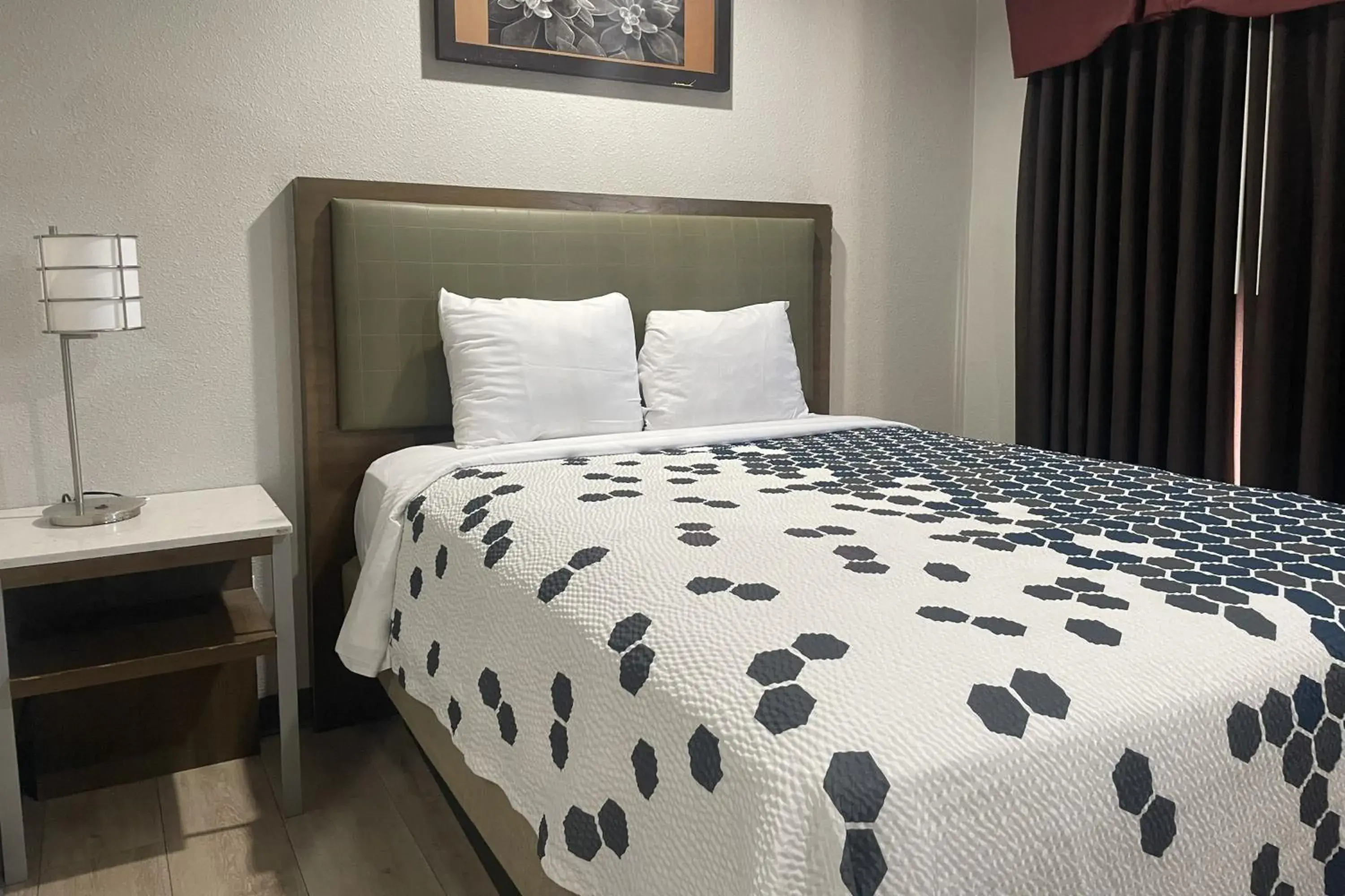 Bedroom, Bed in Big 7 Motel Chula Vista I-5 Bedroom, Bed in Big 7 Motel Chula Vista I-5