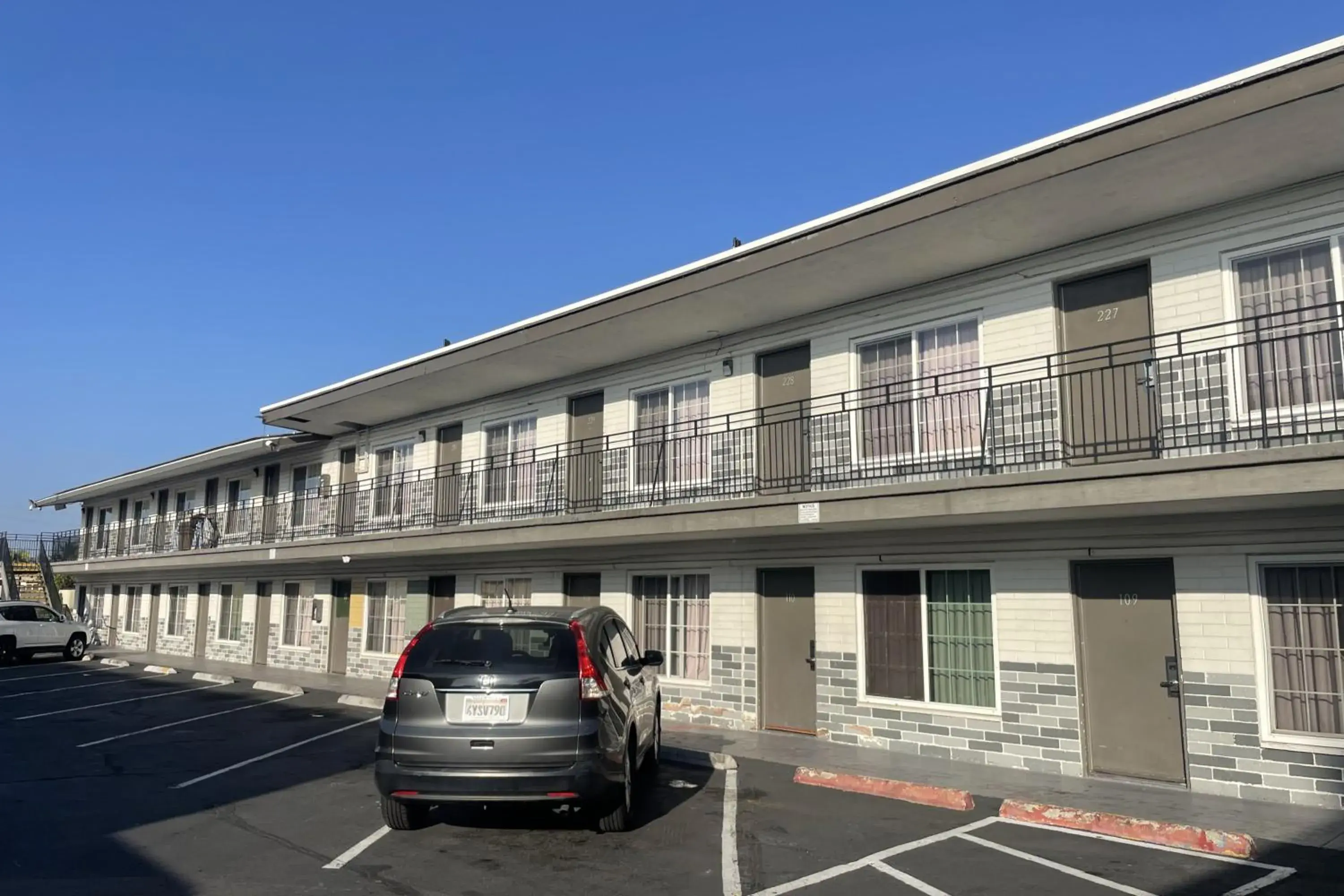 Facade/entrance in Big 7 Motel Chula Vista I-5 Facade/entrance in Big 7 Motel Chula Vista I-5