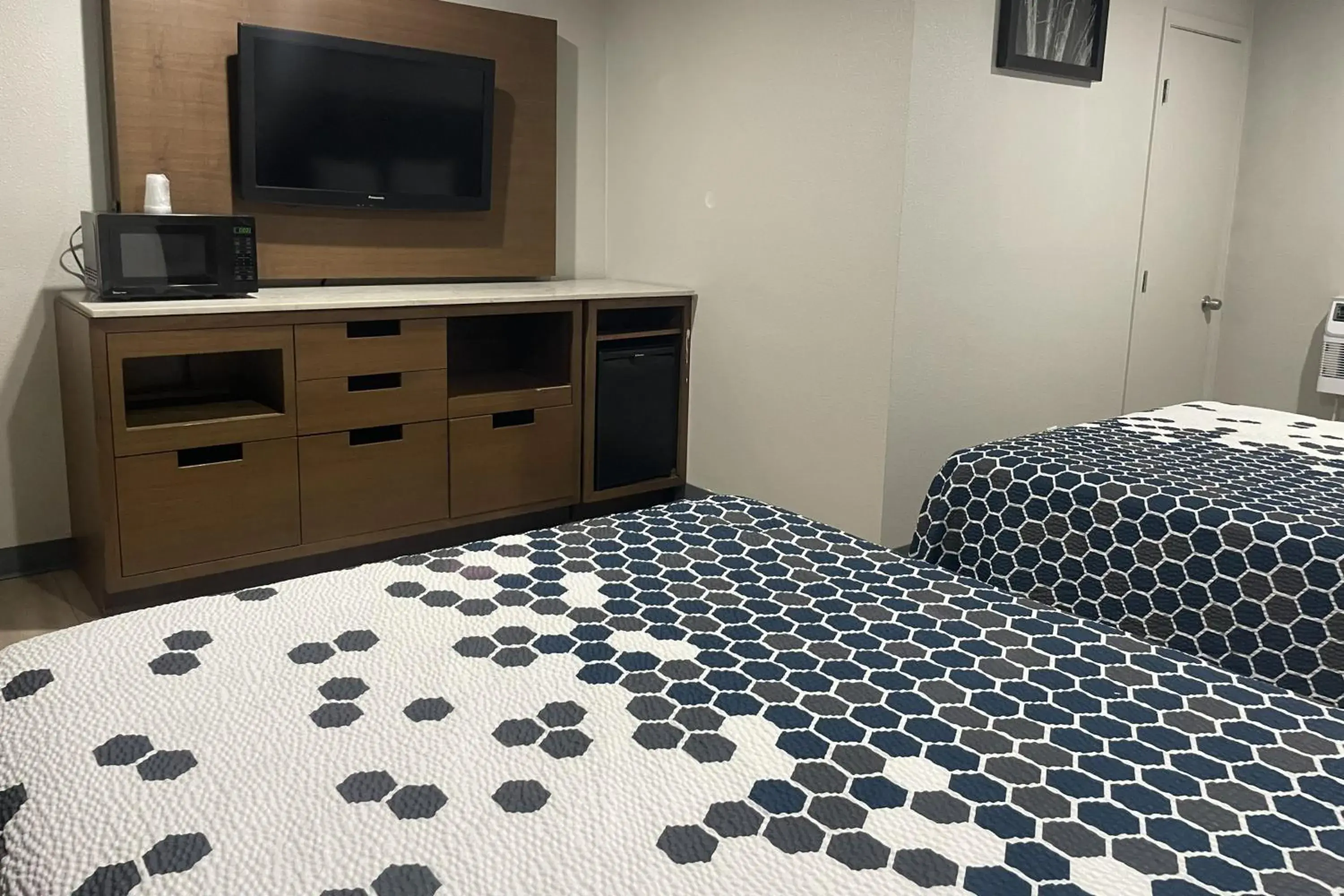 Bedroom, Bed in Big 7 Motel Chula Vista I-5 Bedroom, Bed in Big 7 Motel Chula Vista I-5