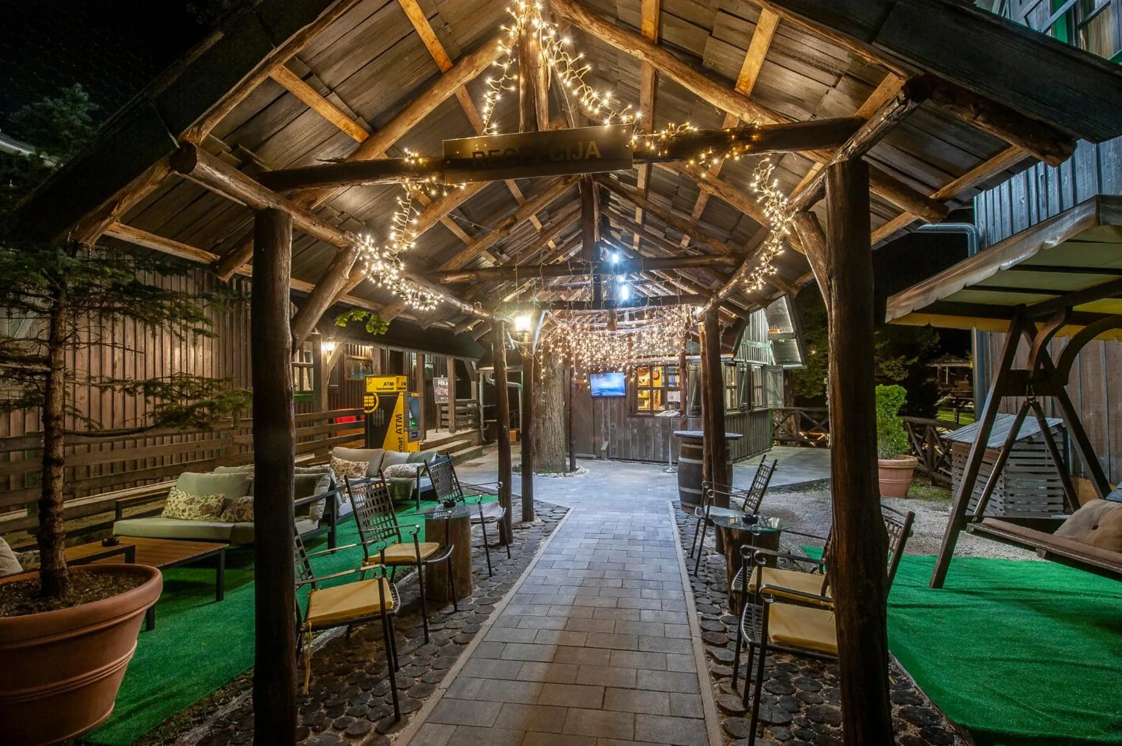 Lakeside Hotel Plitvice