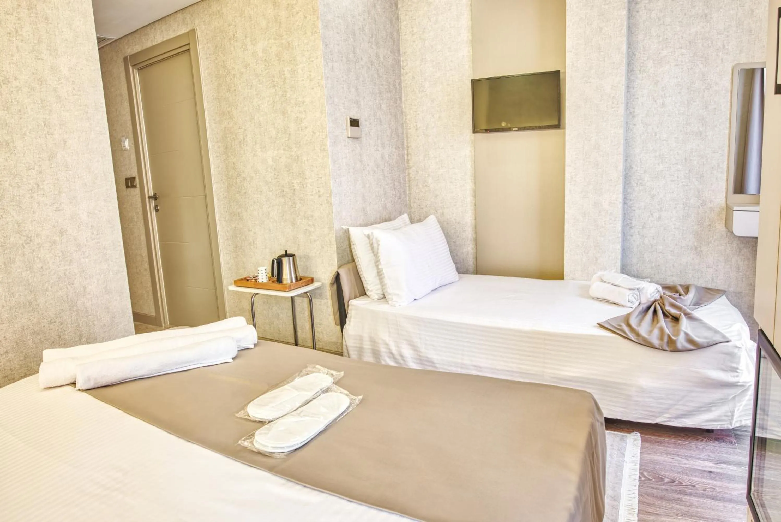 Photo of the whole room, Bed in Florina Hotel